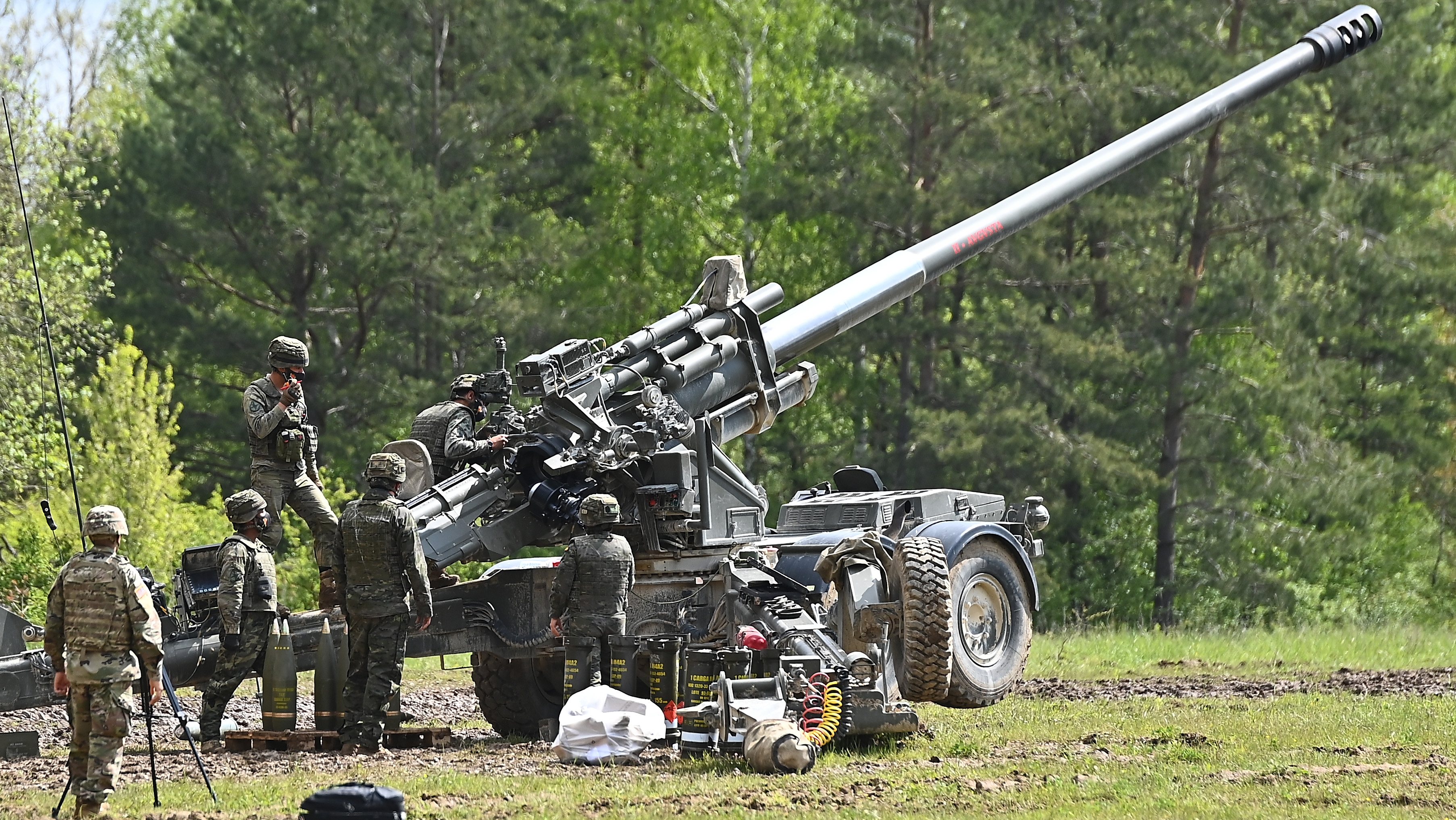 peça de artilharia Howitzers M777