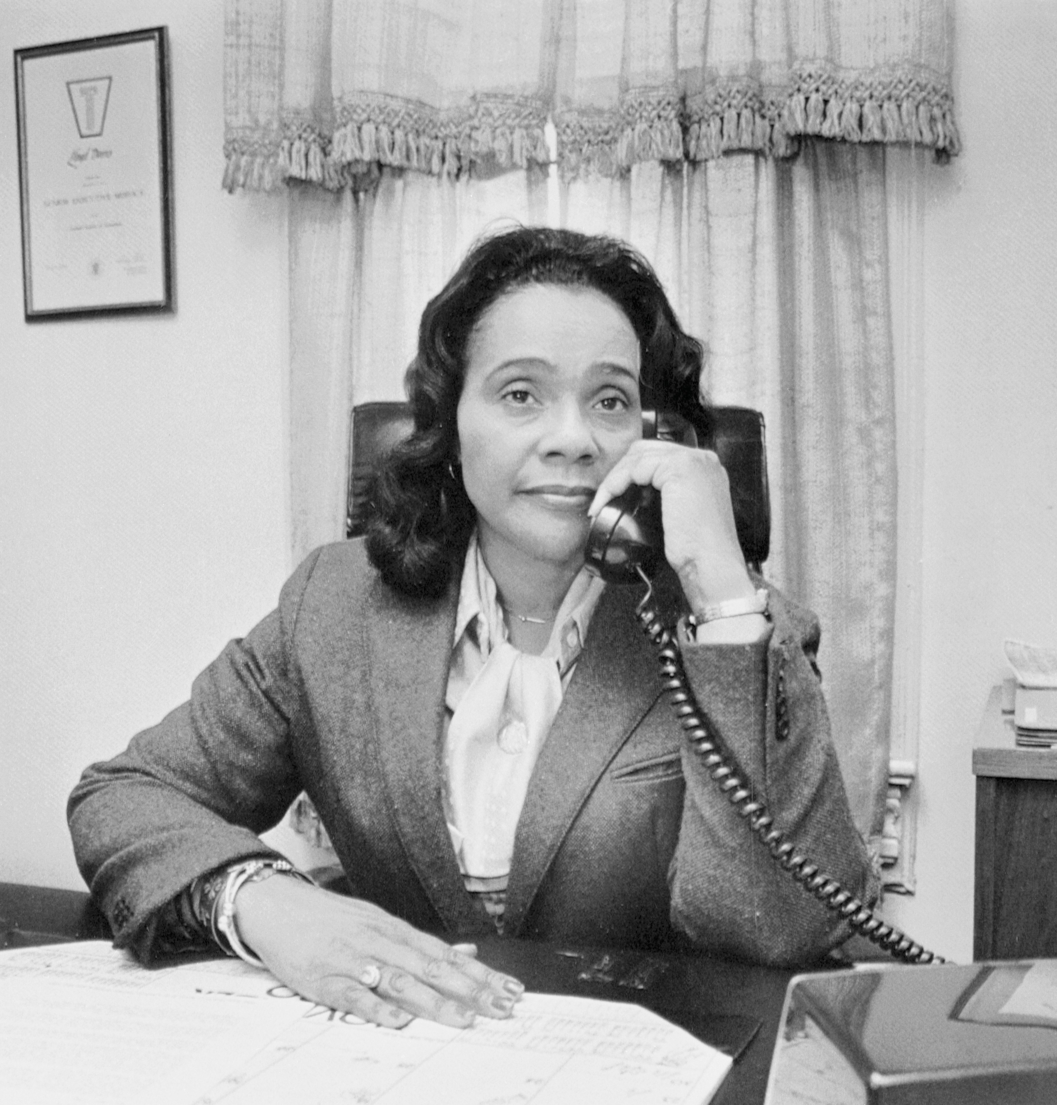 Coretta Scott King, mulher de Martin Luther King Jr, ativista pelos direitos civis