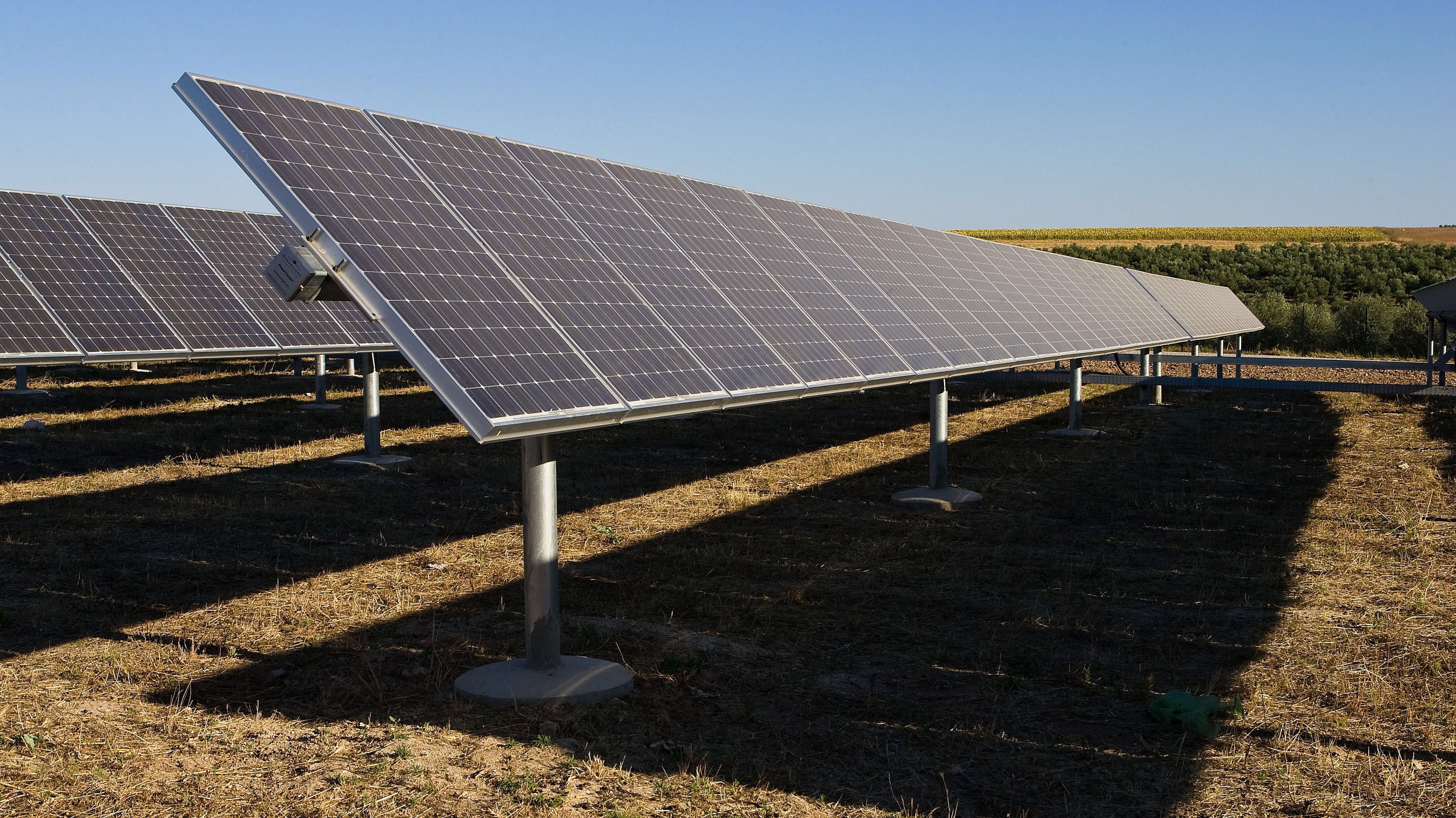 Serpa (Portugal) : Solar photovoltaic power plant