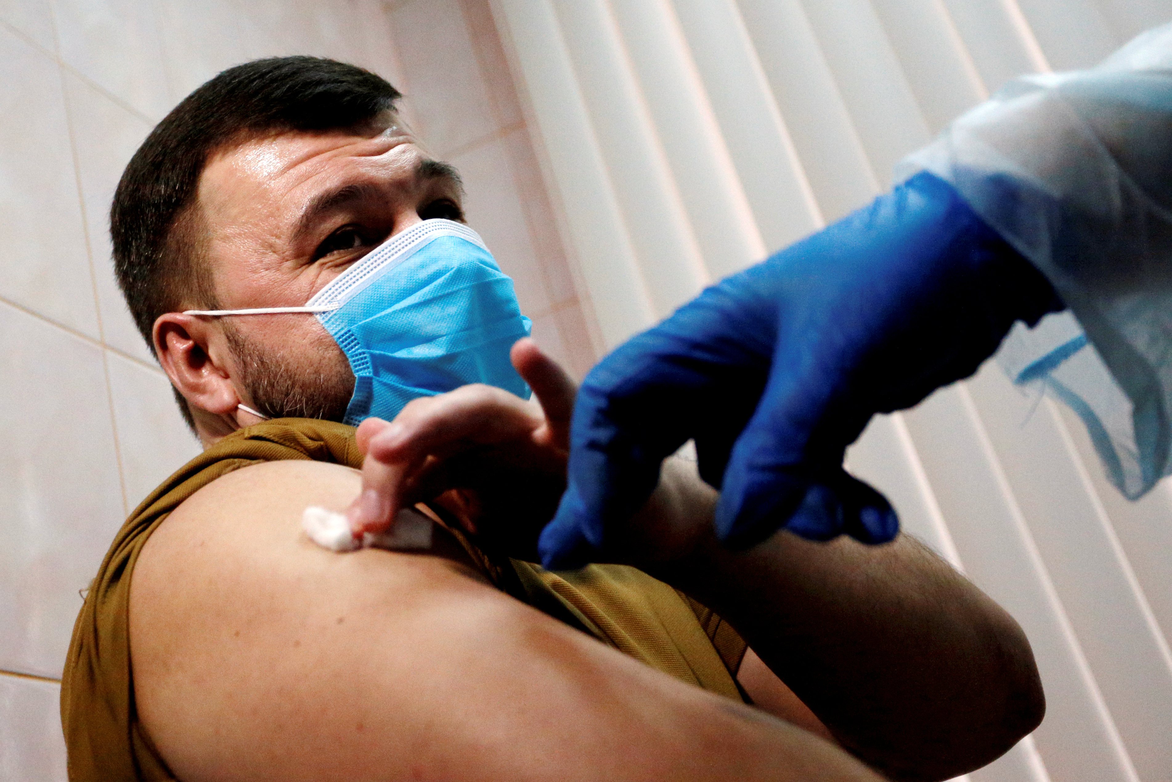 Donetsk residents receive Sputnik V COVID-19 vaccine