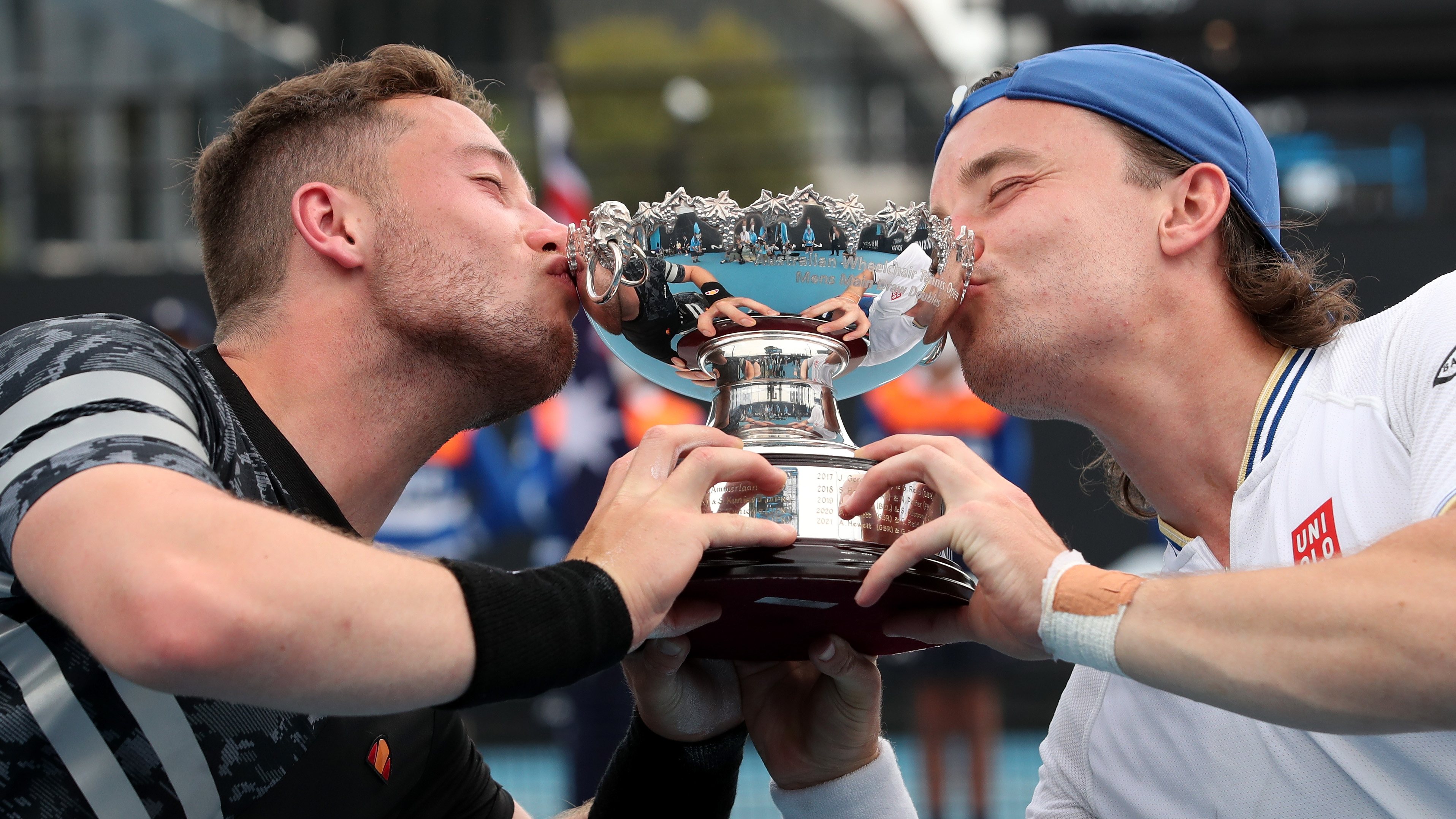 Alfie Hewett e Gordon Reid beijam o alcançar do objetivo: vencer o Open da Austrália