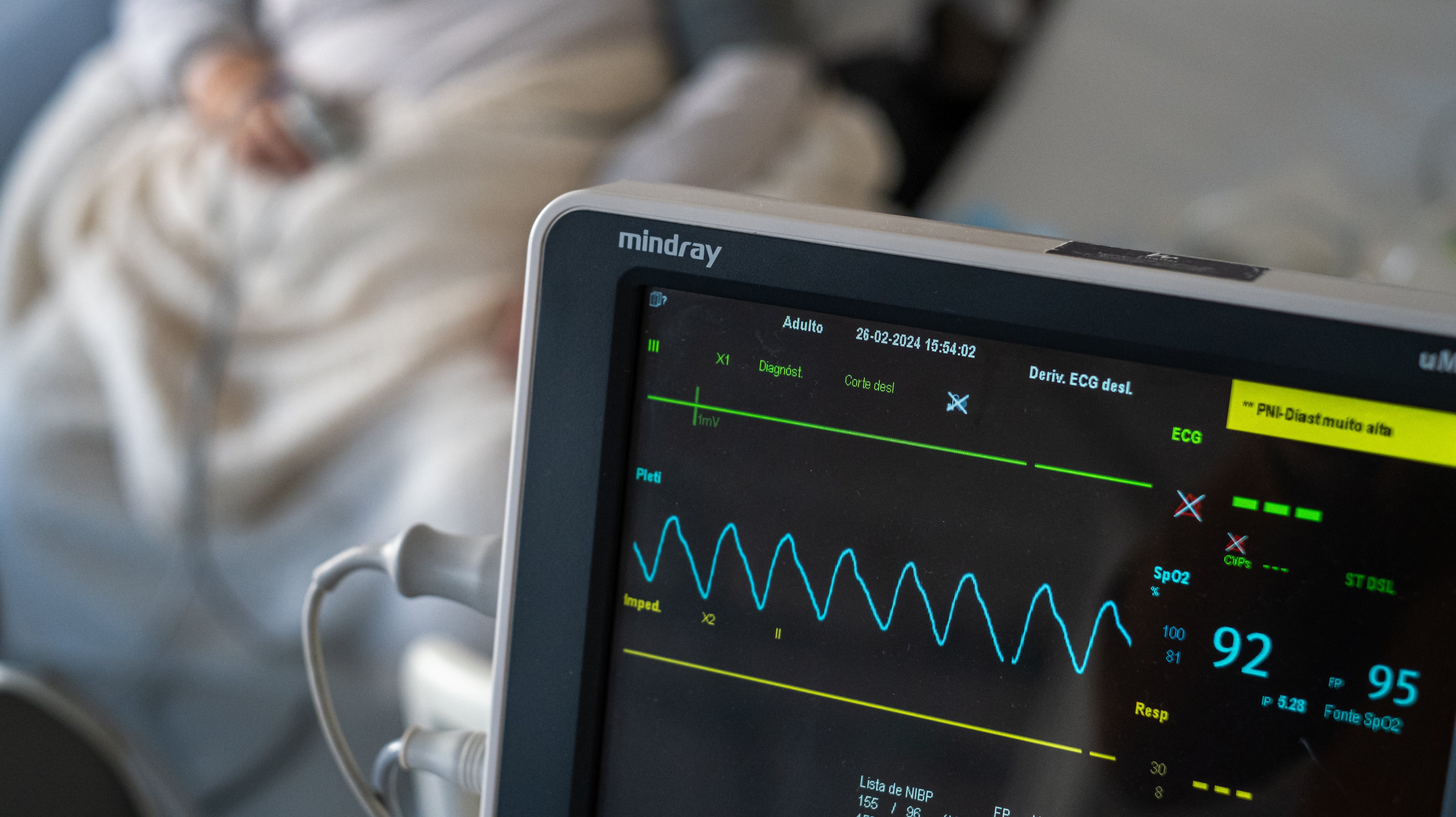 O Hospital do Divino Espírito Santo (HDES), em Ponta Delgada, utiliza as ferramentas HeartLogic e Heart Connect System, desenvolvidas pela Boston Scientific, para acompanhar à distância doentes com insuficiência cardíaca e portadores de dispositivos cardíacos implantáveis.
