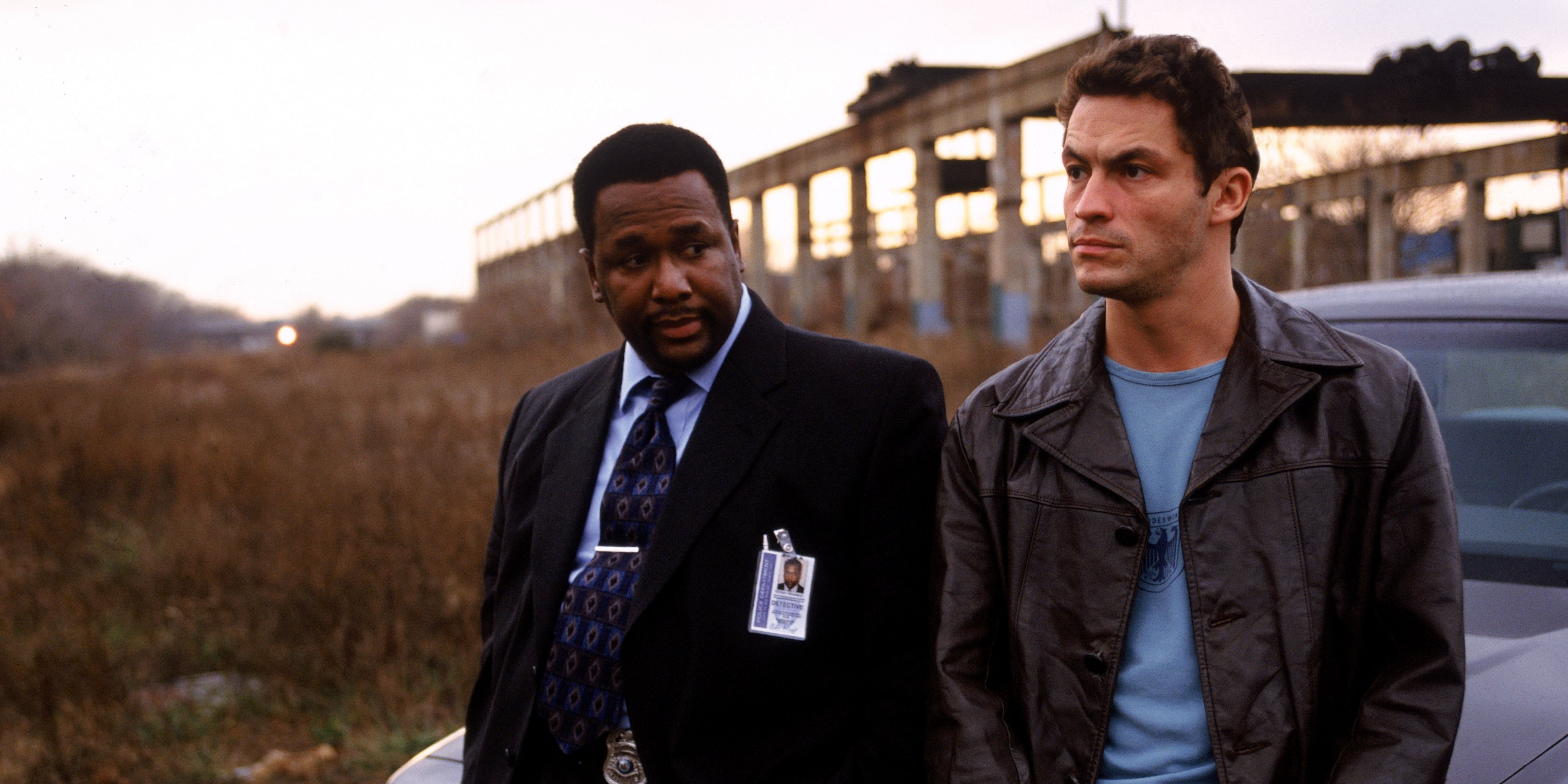 Wendell Pierce (Bunk Moreland) e Dominic West (Jimmy McNulty) são dois dos protagonistas de &quot;The Wire&quot;