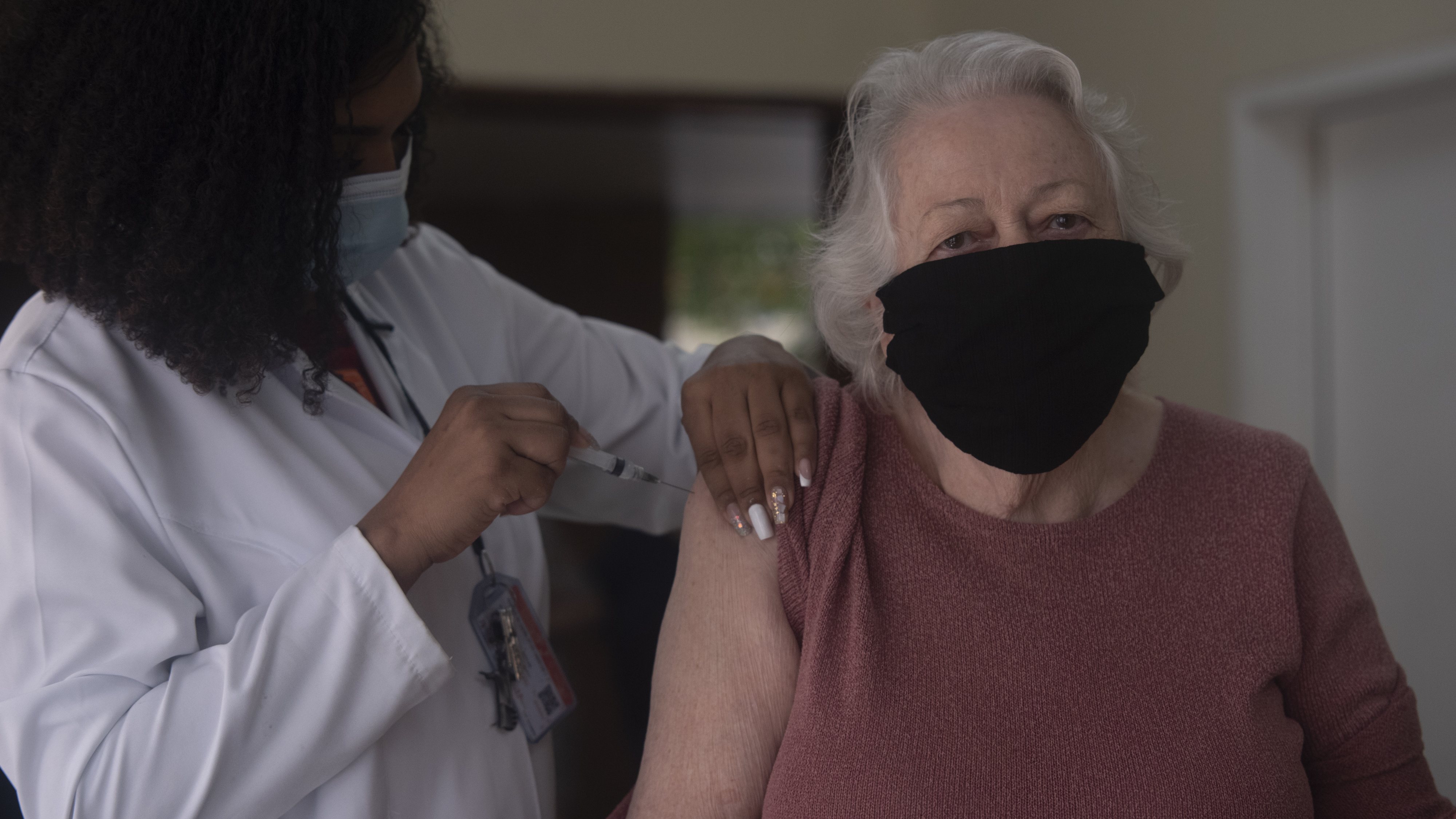 Booster dose of the vaccine against Covid19 for seniors in Rio De Janeiro