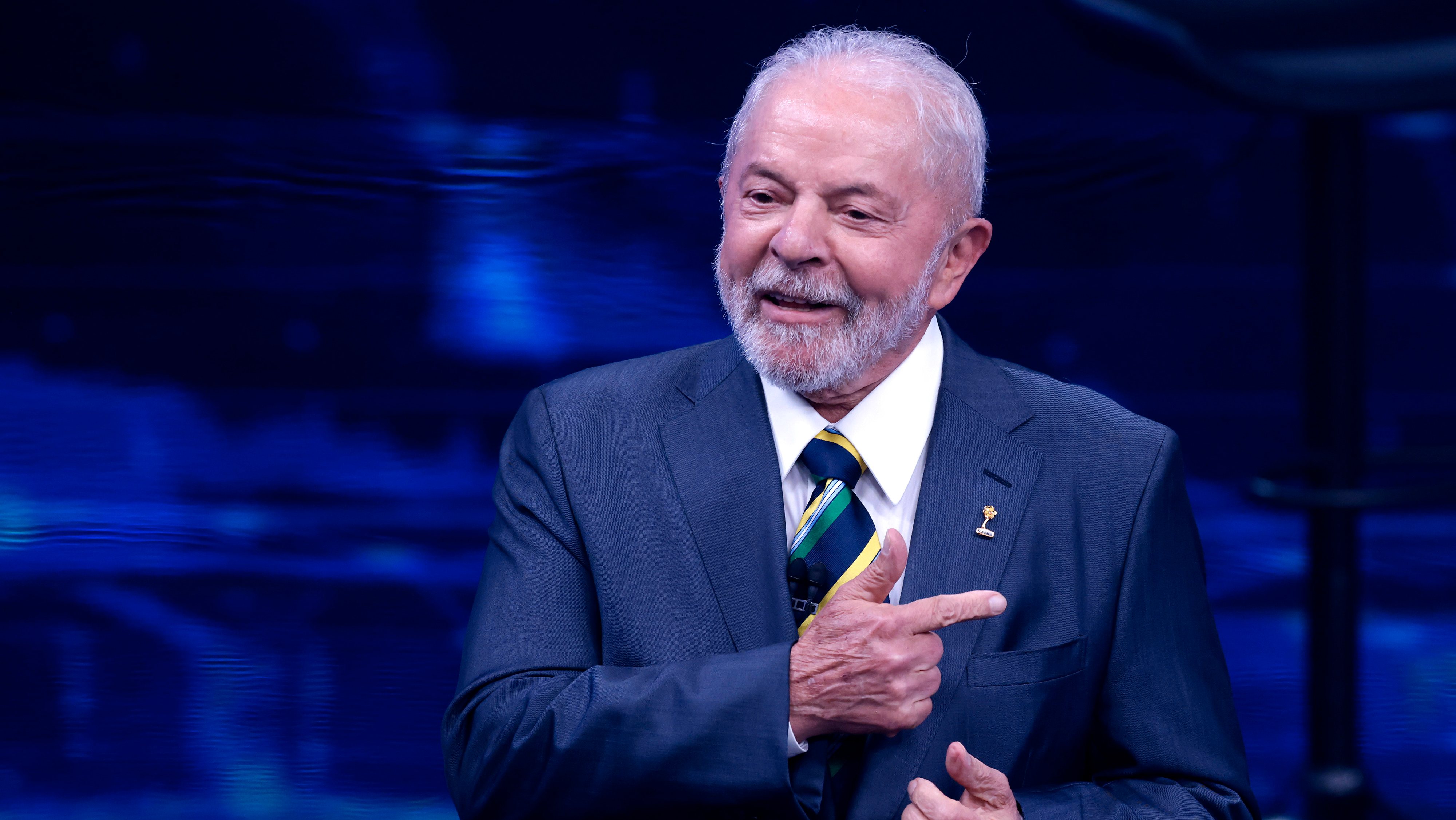 Lula and Bolsonaro Debate Face to Face Ahead of Historic Run-off