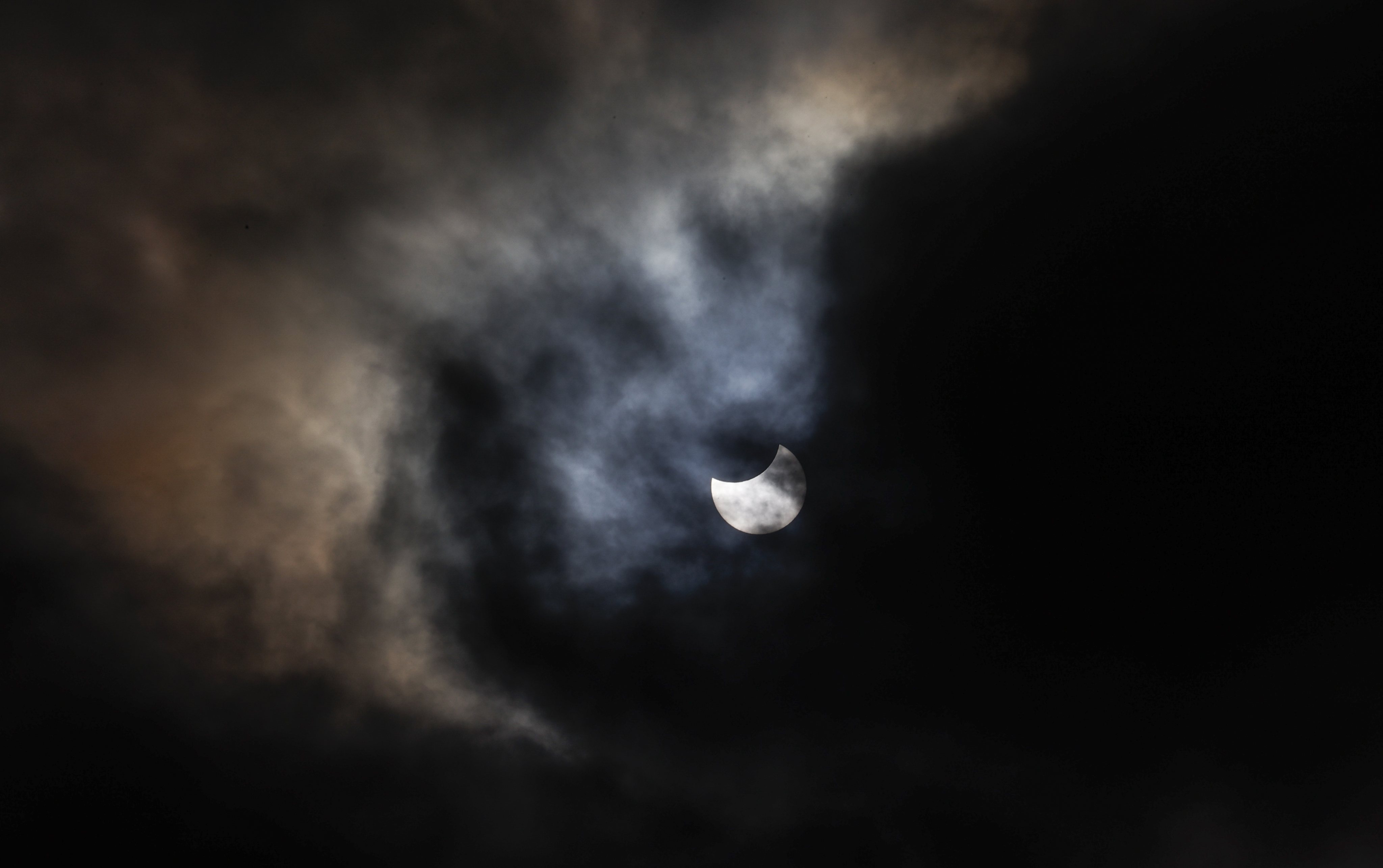 Partial solar eclipse observed in Berlin