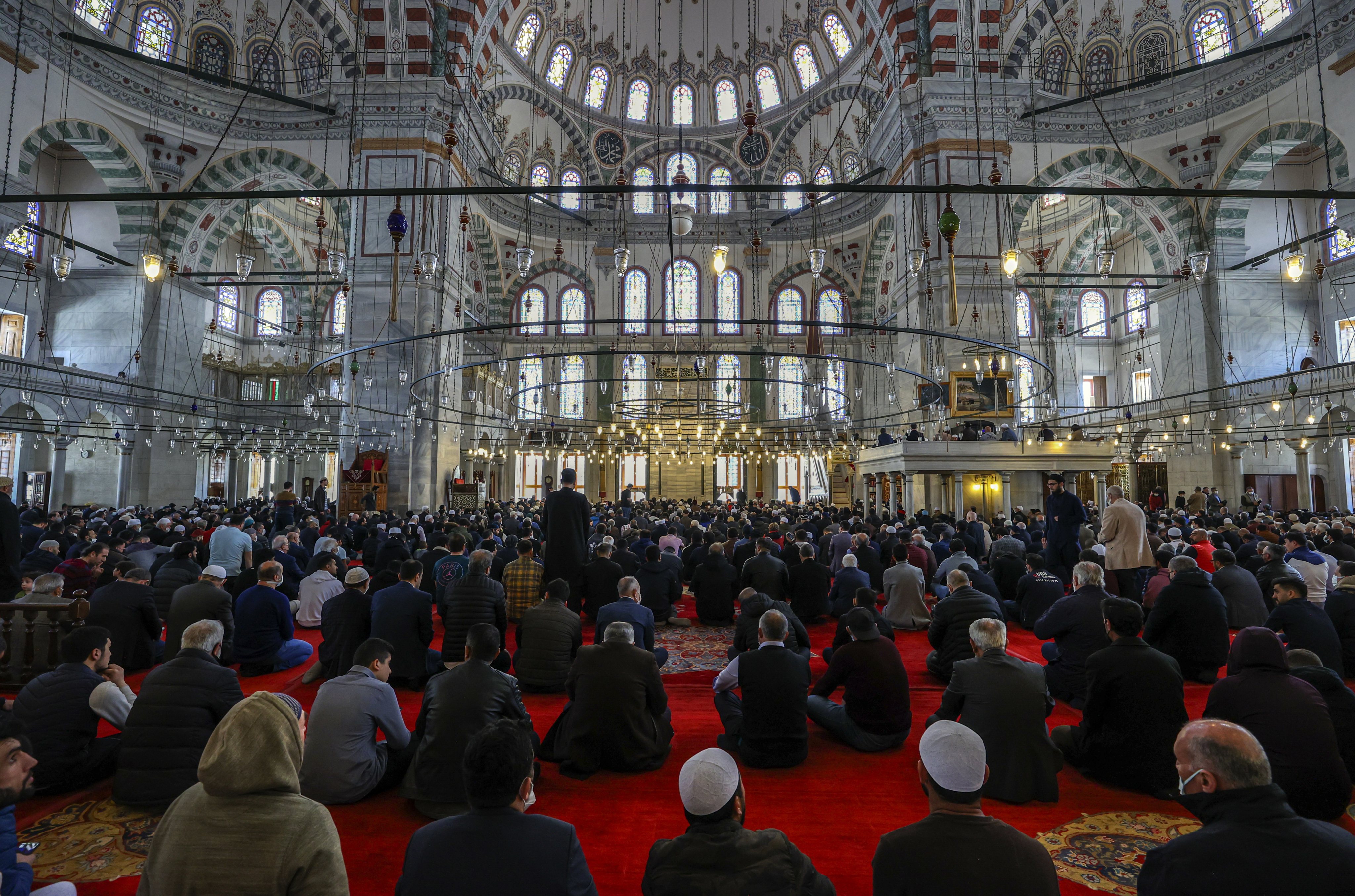 First Friday prayer of Ramadan in Istanbul
