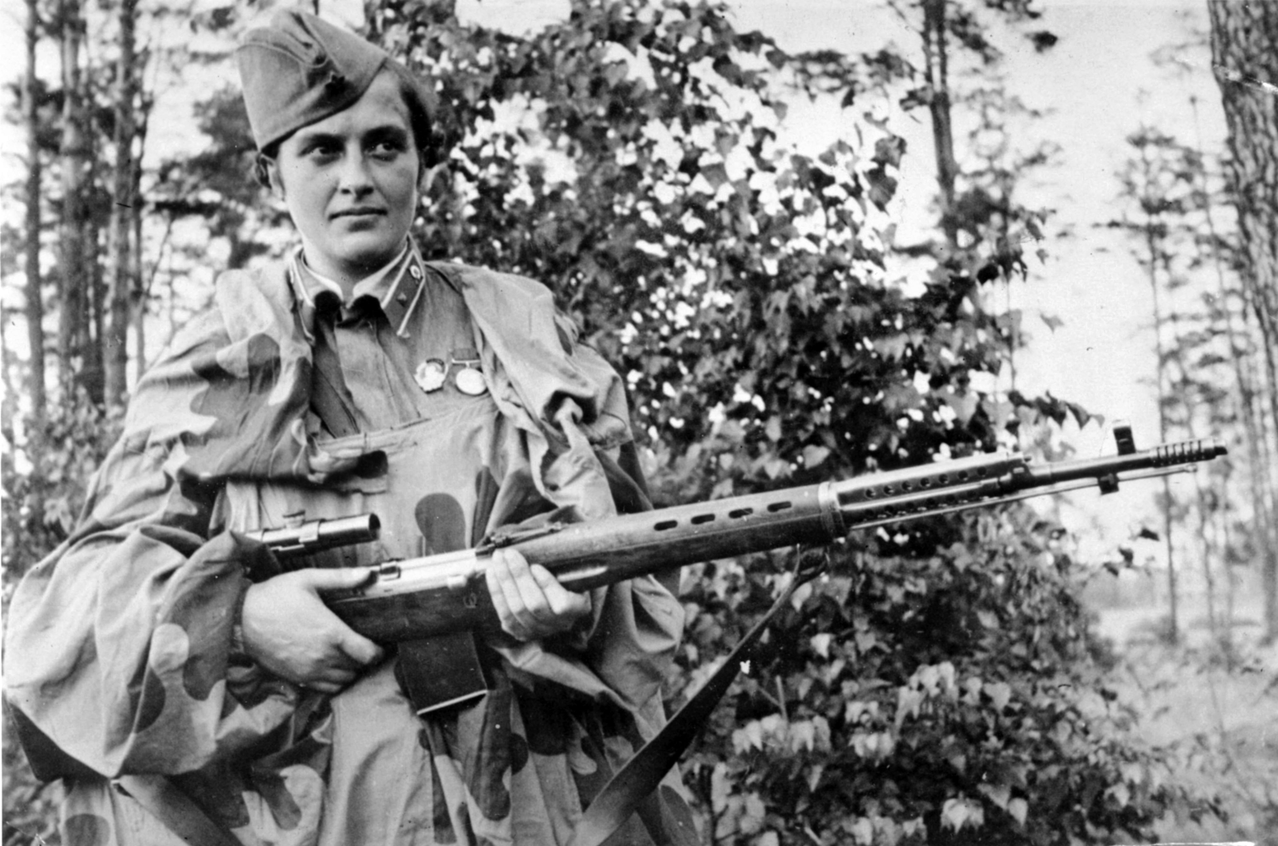 A franco-atiradora ucraniana Lyudmila Pavlichenko