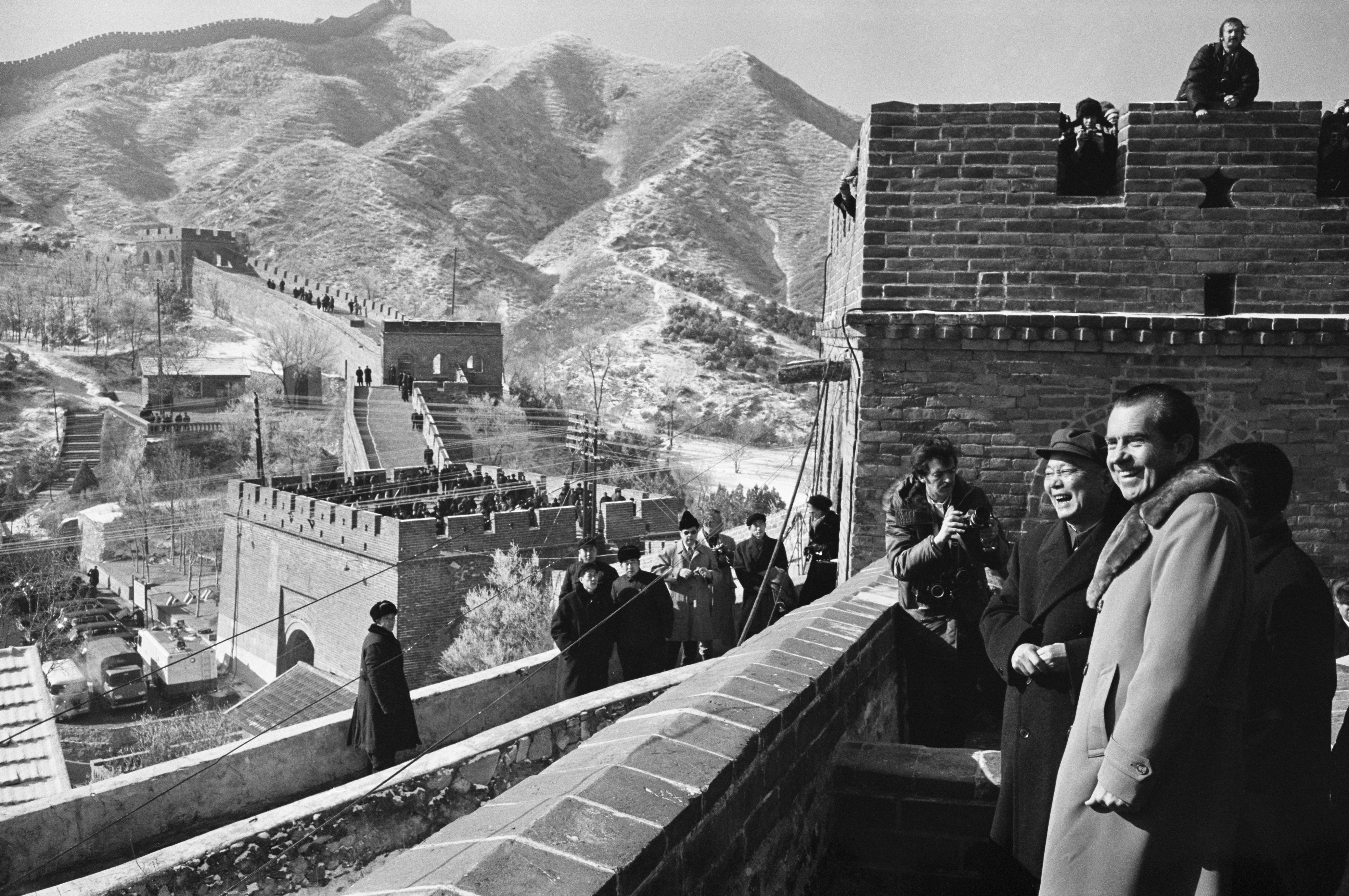 President Nixon With Li Shiennian at Great Wall