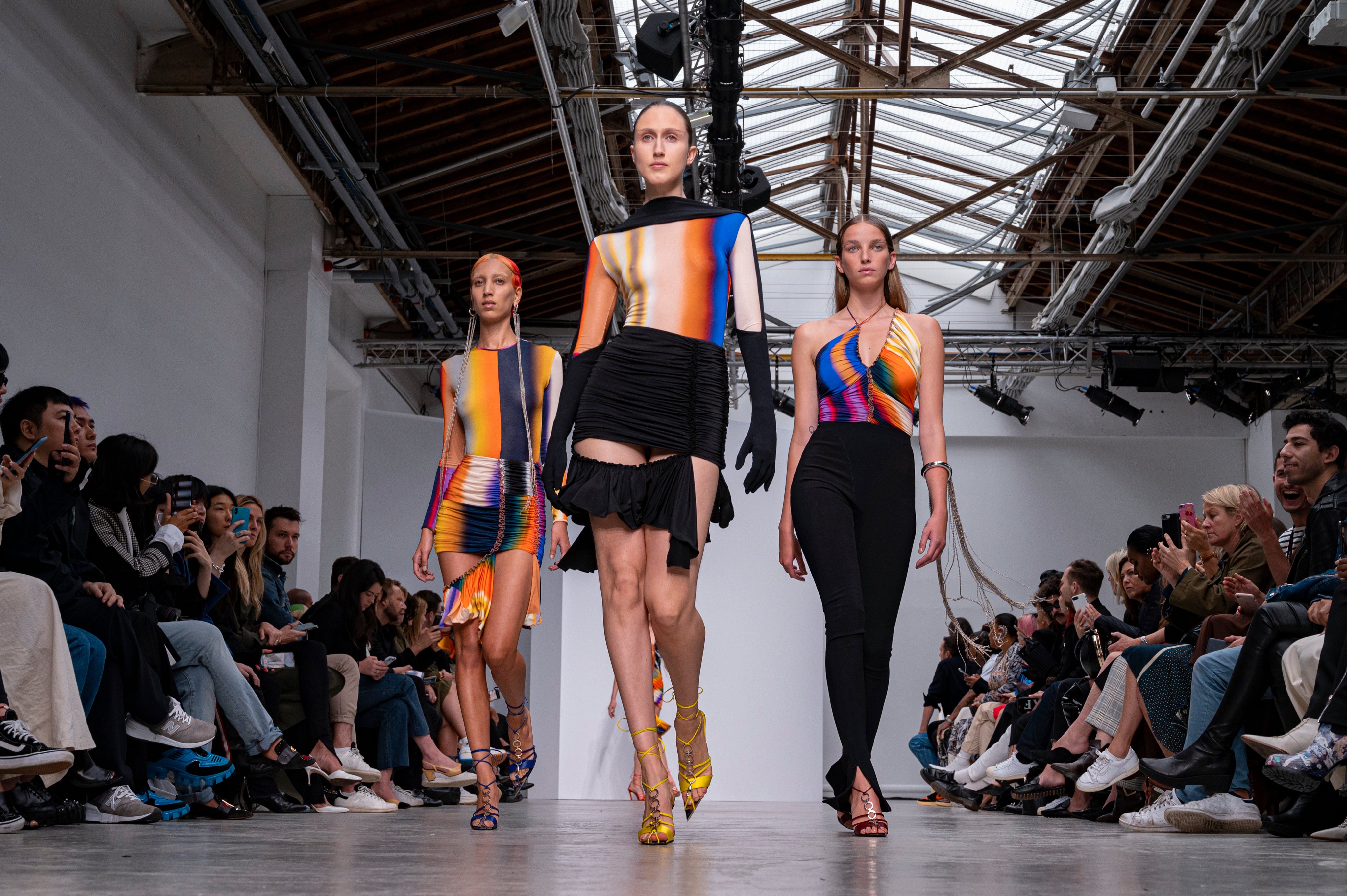 Mugler : Runway - Paris Fashion Week - Womenswear Spring Summer 2020