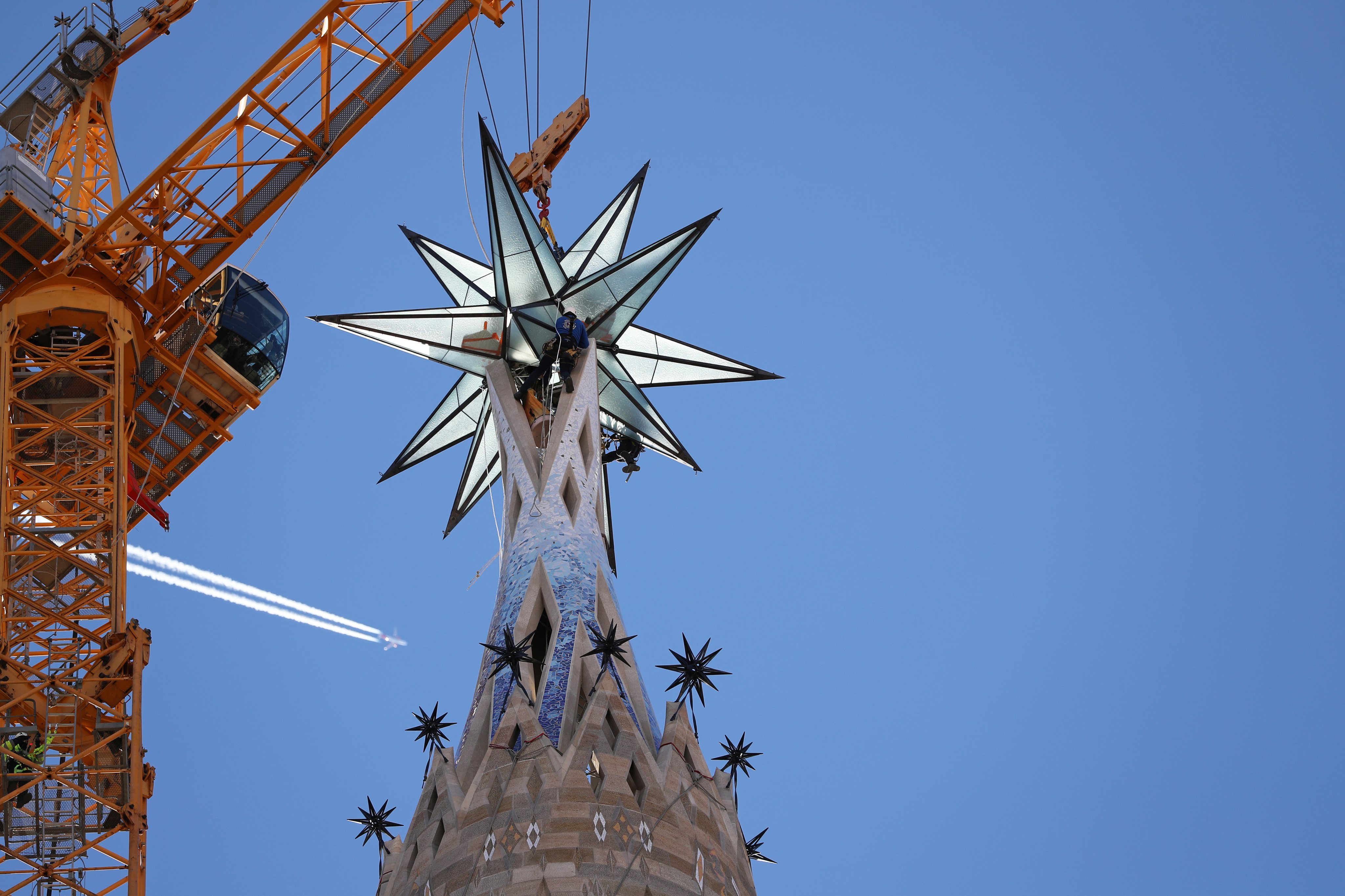 The Sagrada Familia crowned with a great luminous star