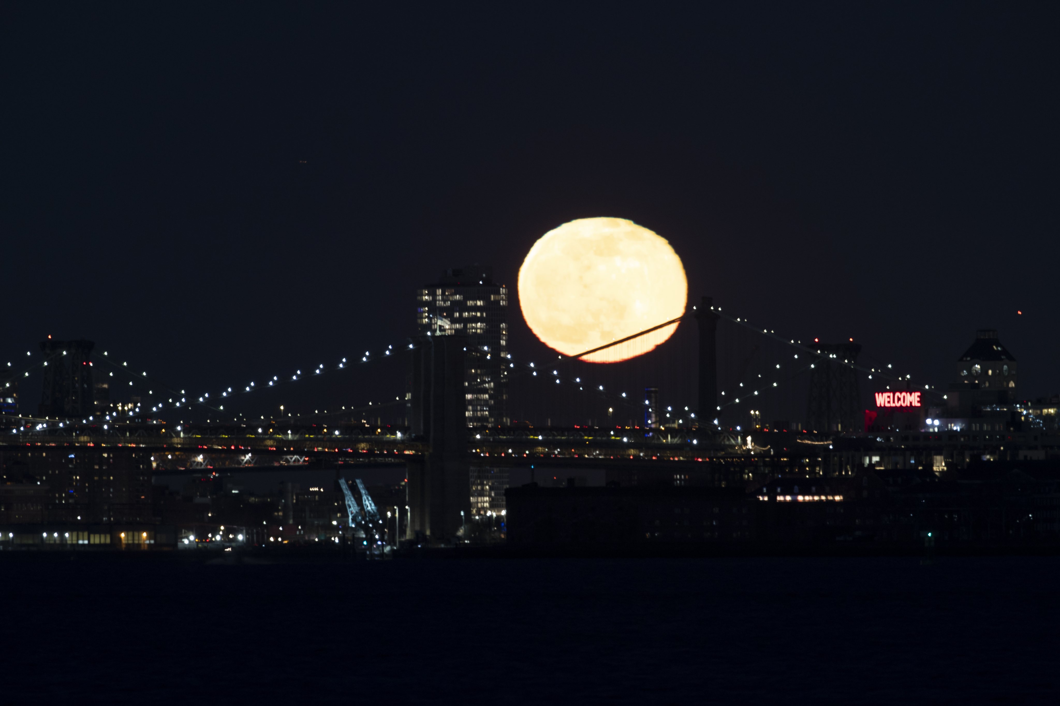 Full Wolf Moon in New York City