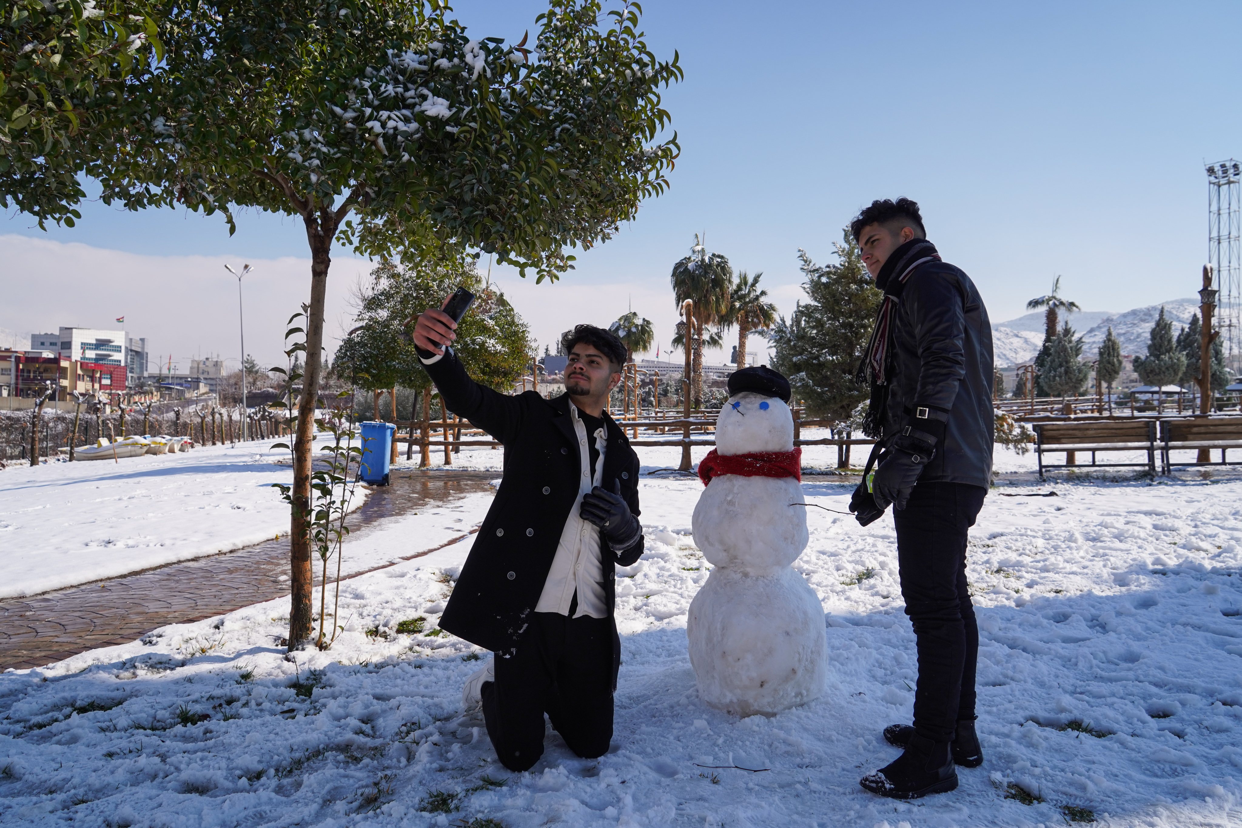 Queda de neve em Duhok, no Iraque, no dia 20 de janeiro
