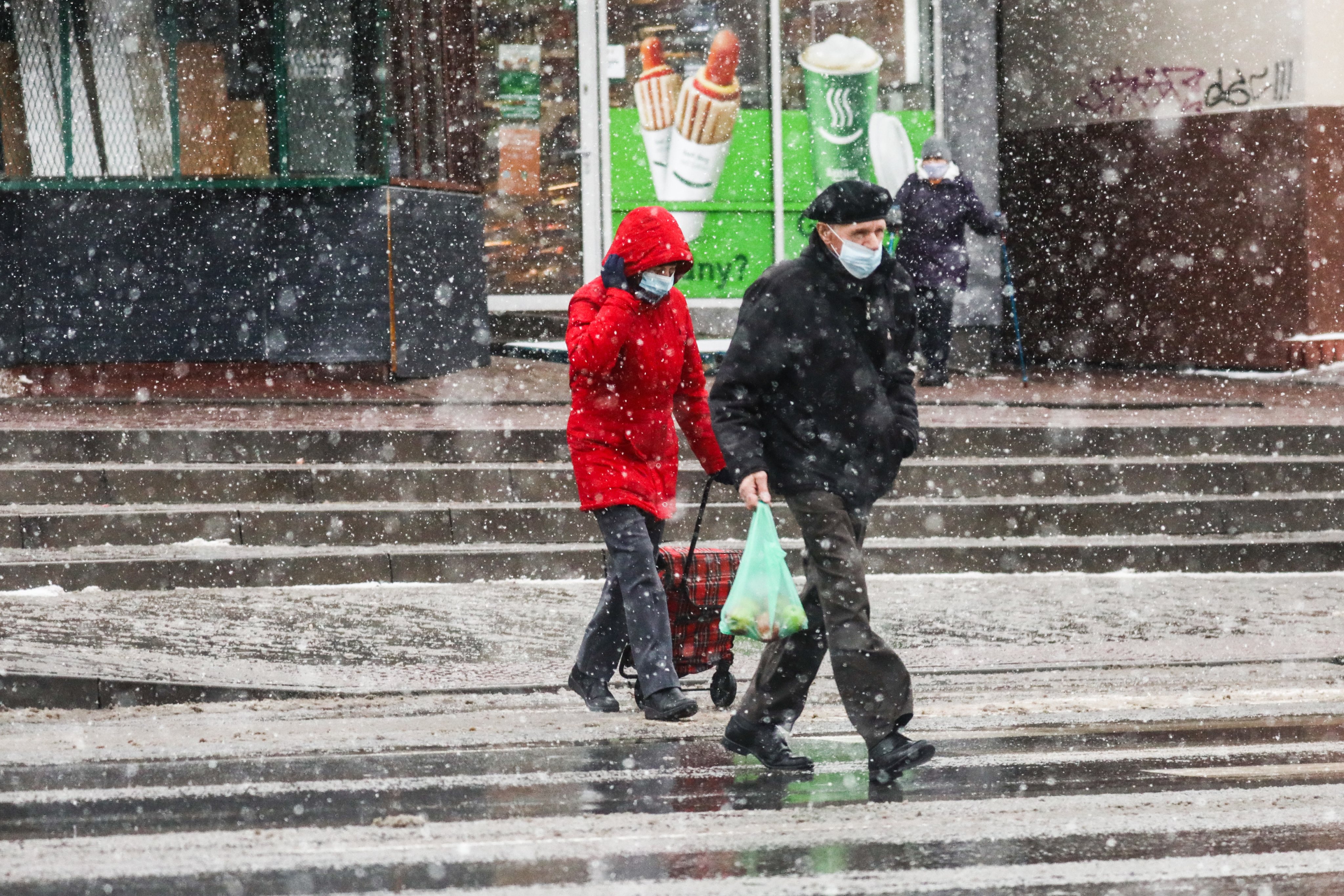 Queda de neve em Cracóvia, na Polónia, no dia 20 de janeiro