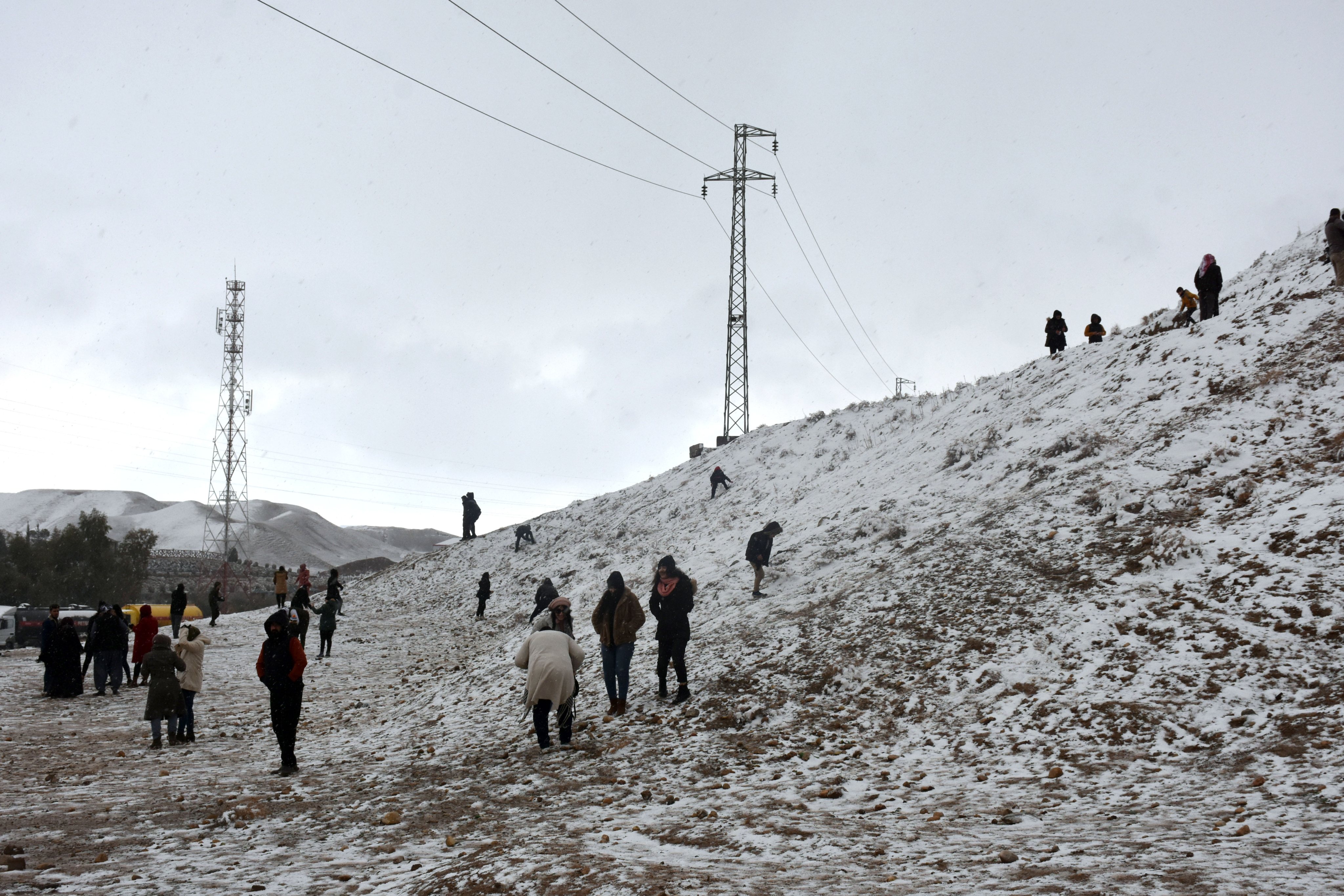 Queda de neve em Kirkuk, no Iraque, no dia 20 de janeiro