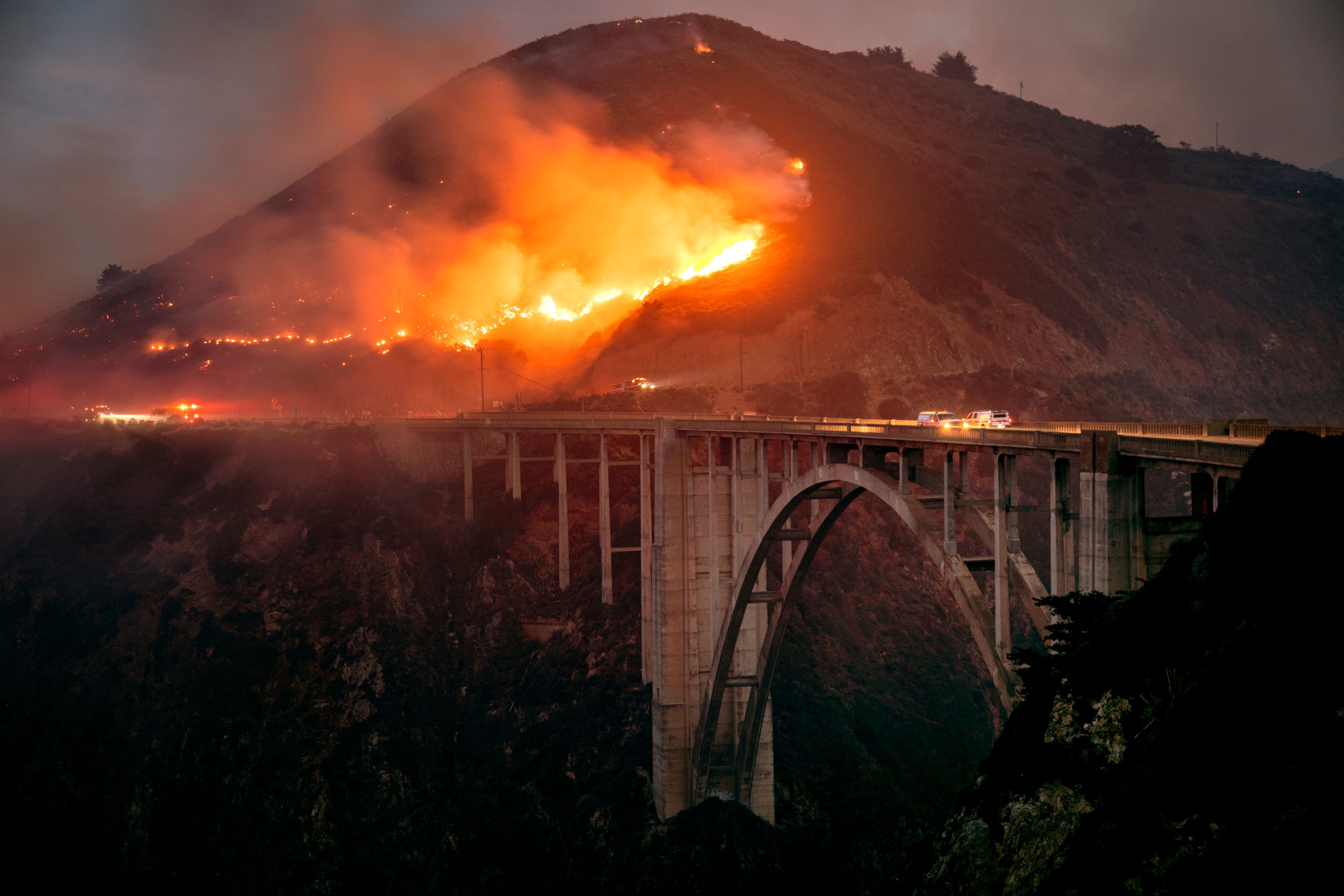 Incêndio em Big Sur, Califórnia (Estados Unidos)