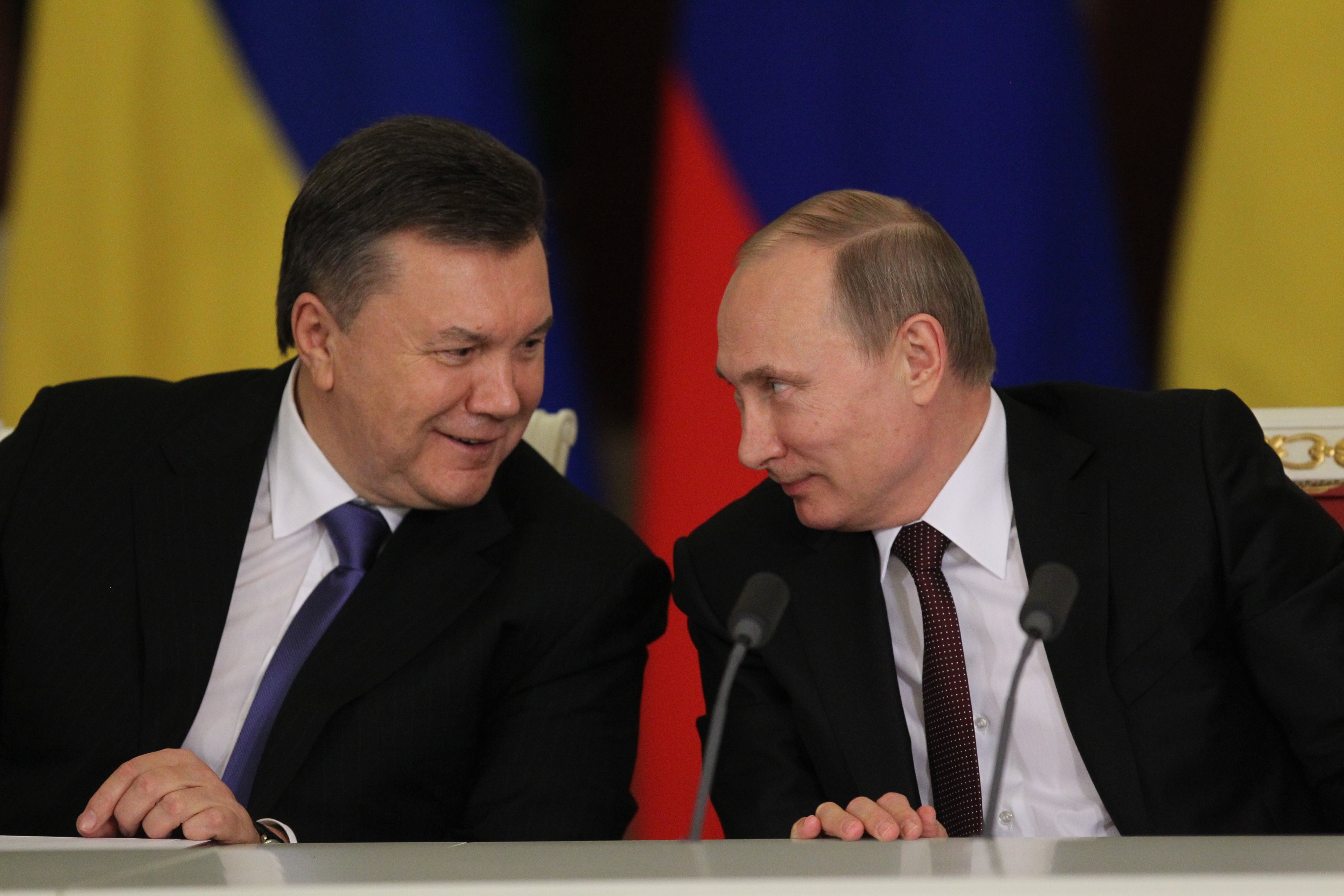 Amidst Protests In Ukraine President Yanukovych Meets With Putin