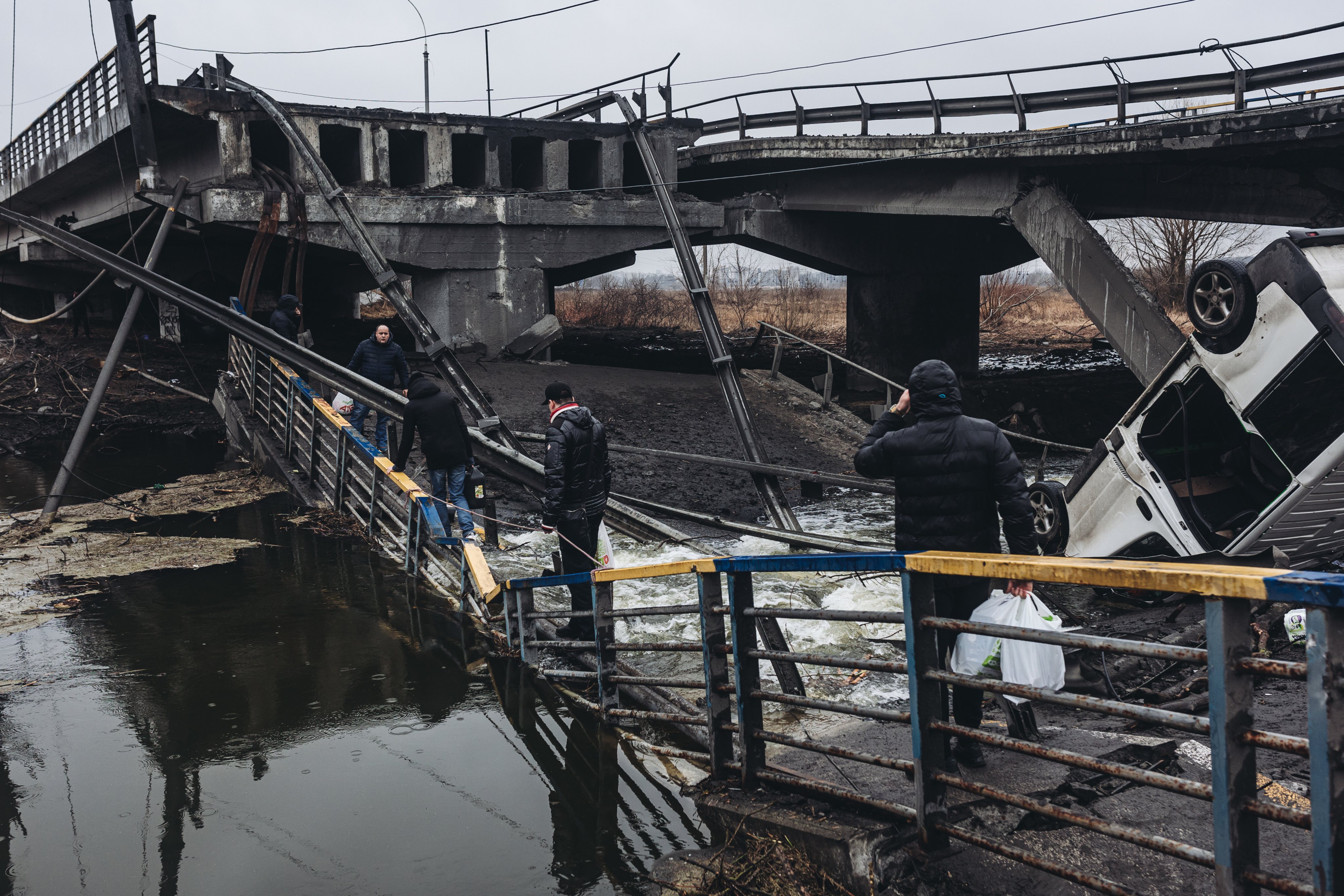 Ukraine Shells Irpin Bridge To Stop Russian Advance