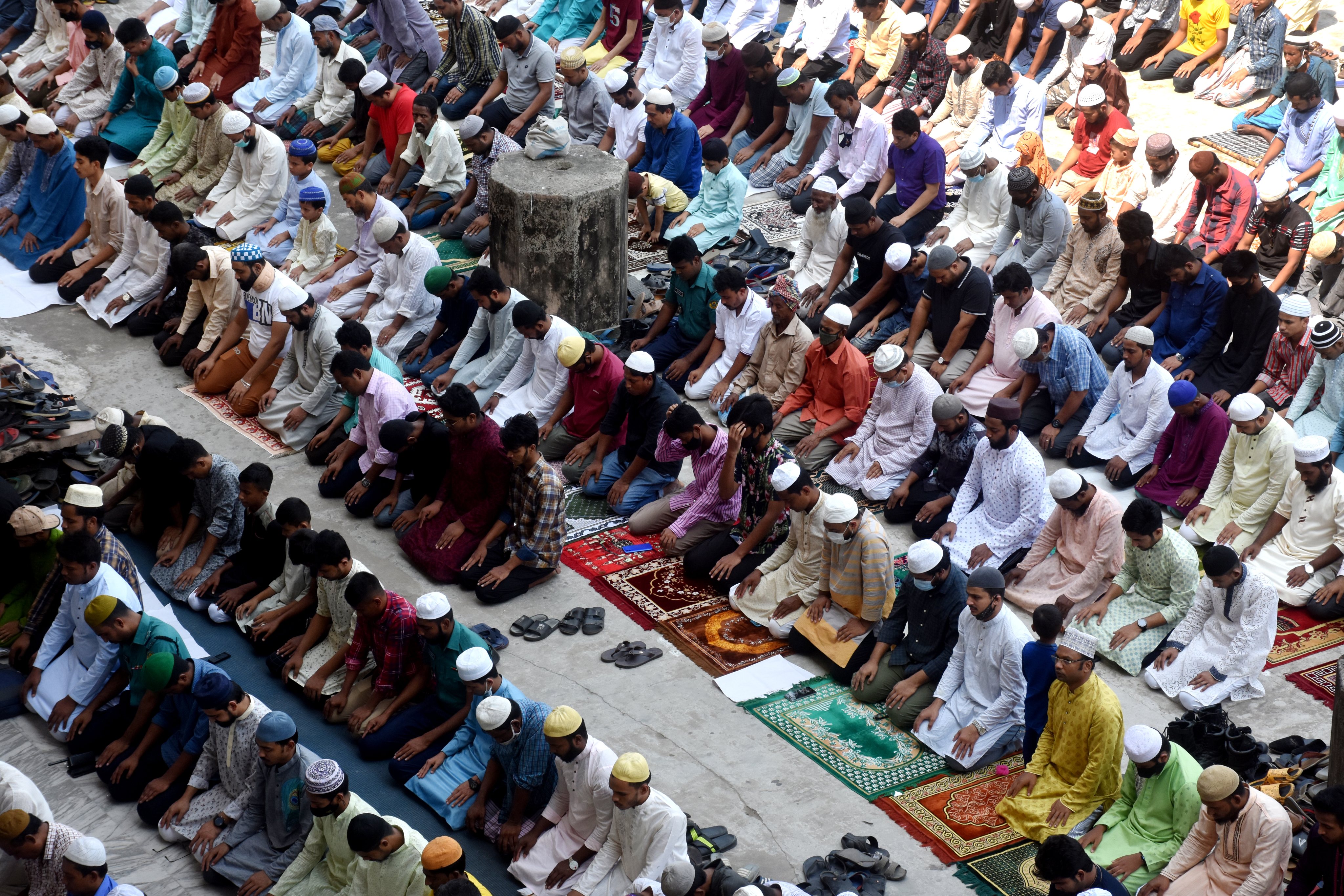 First Friday prayer of Ramadan in Bangladesh