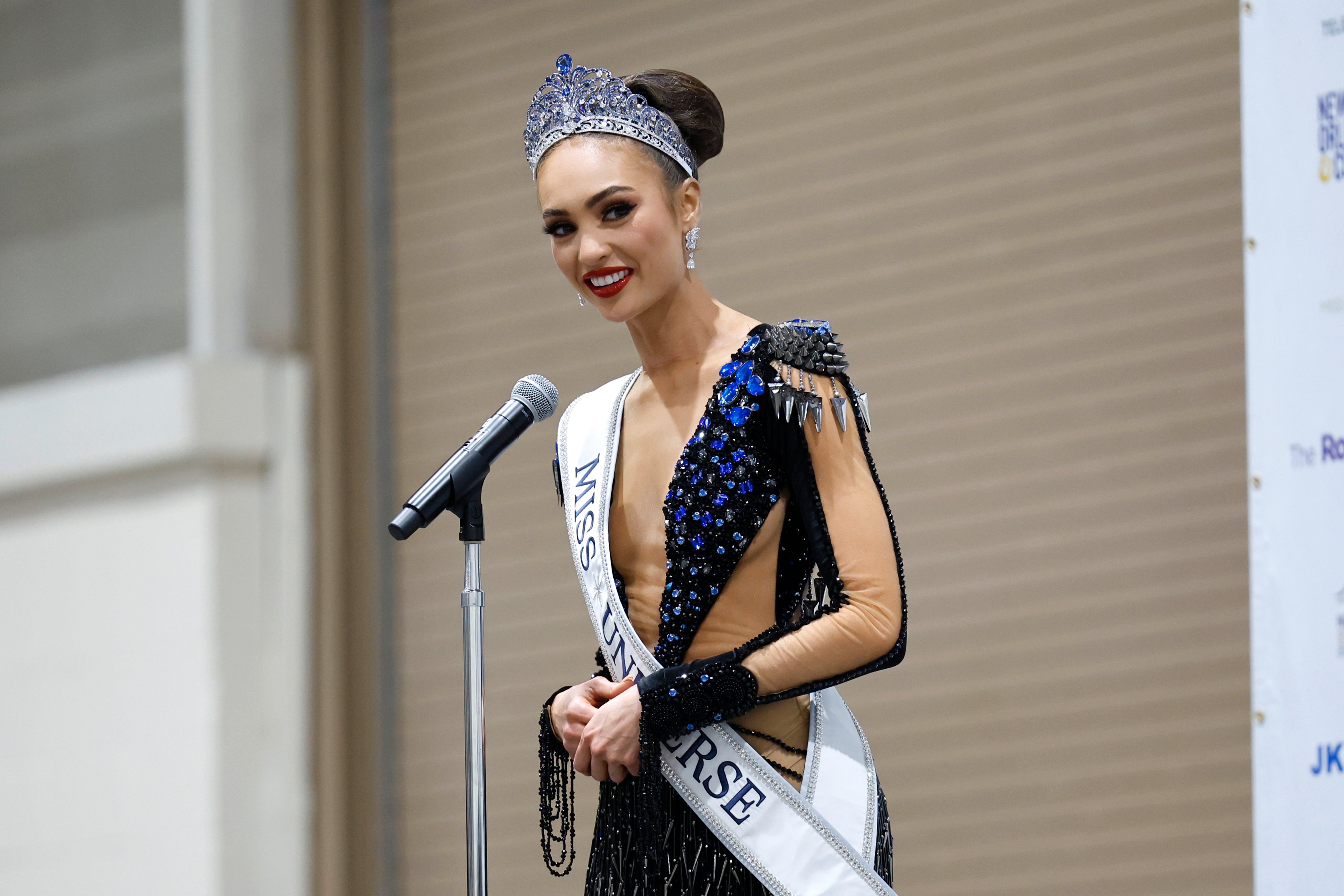 Concorrente Dos Estados Unidos Eleita Miss Universo 2022 Observador