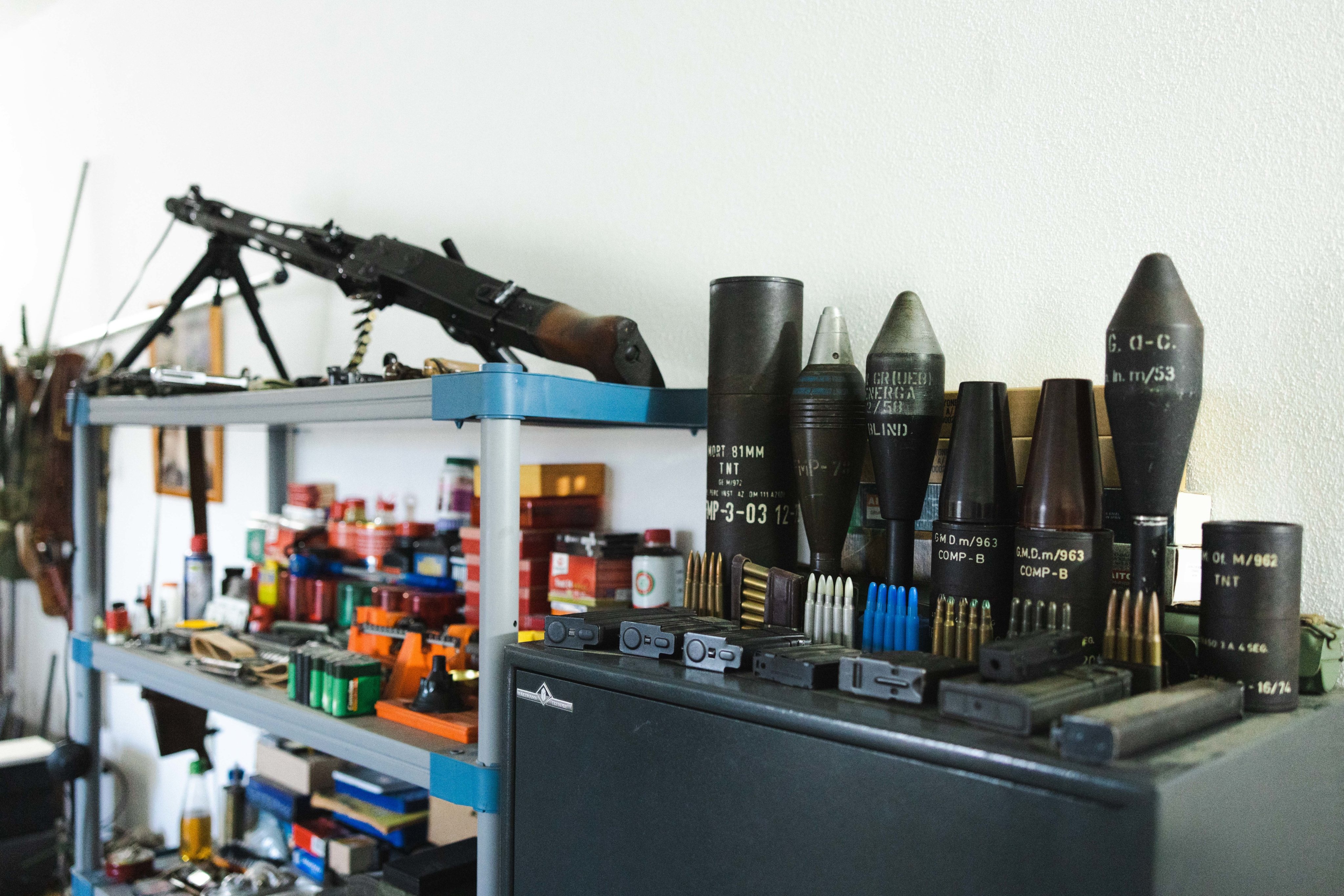 “Operação Bala Perdida” desmantela rede nacional de tráfico de armas de fogo e munições