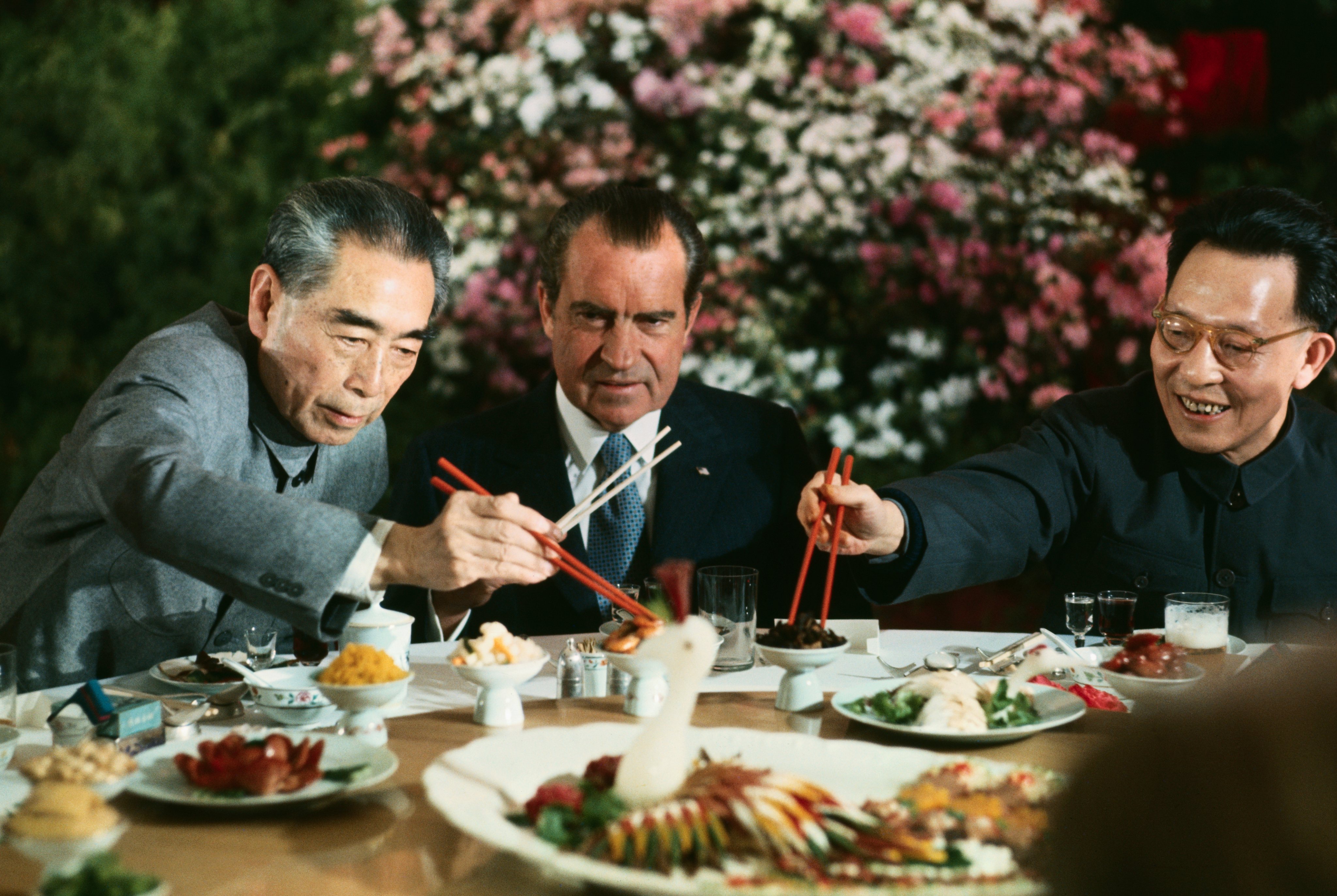 Richard Nixon Eating with Zhou Enlai and Chang Chun-chiao