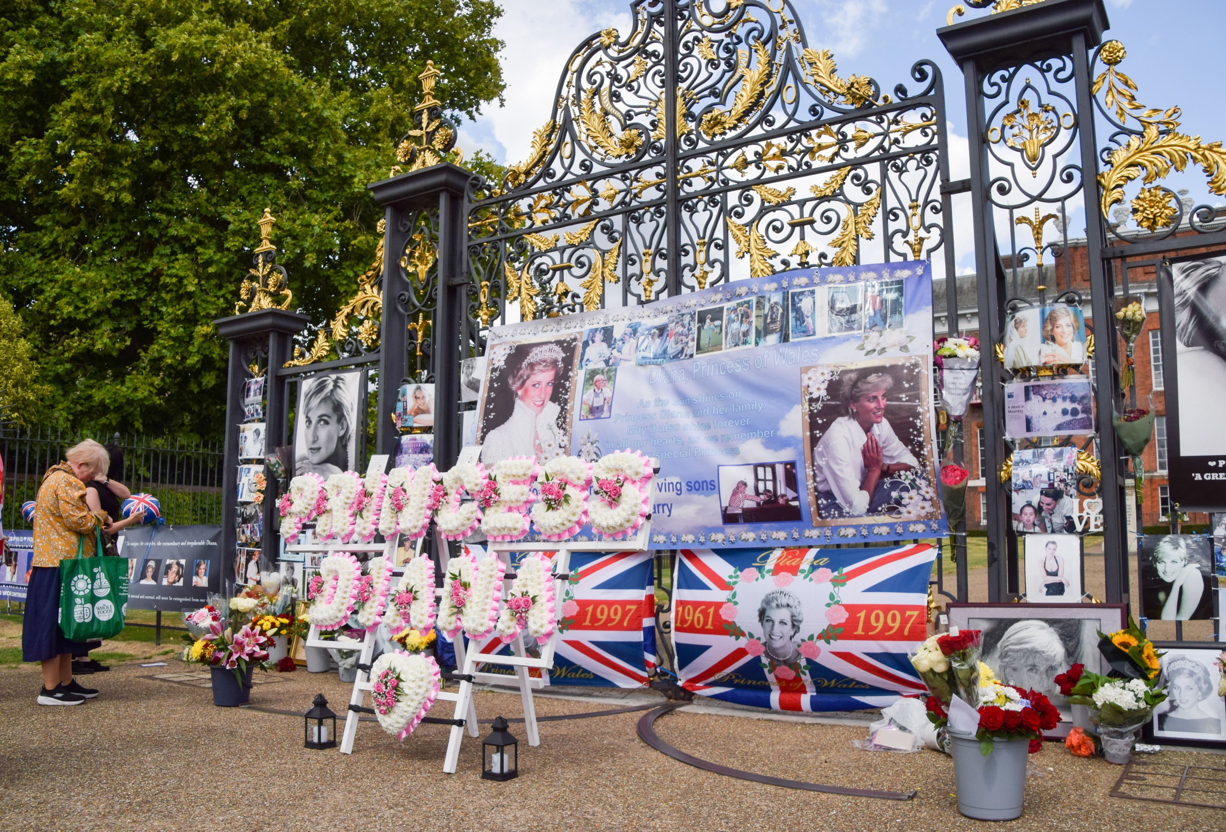 Flowers and tributes to Princess Diana seen outside