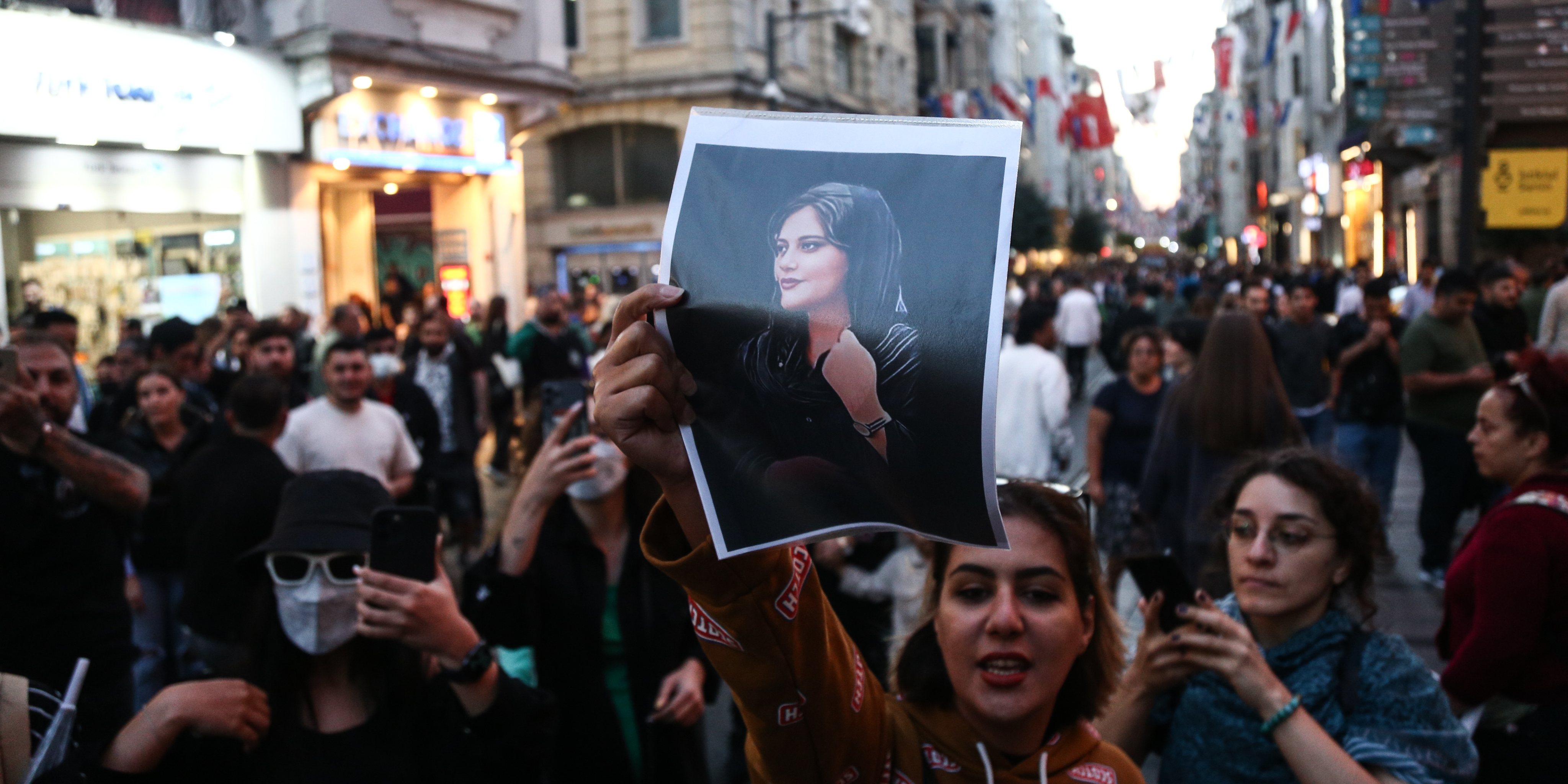 Mahsa Amini protest in Istanbul