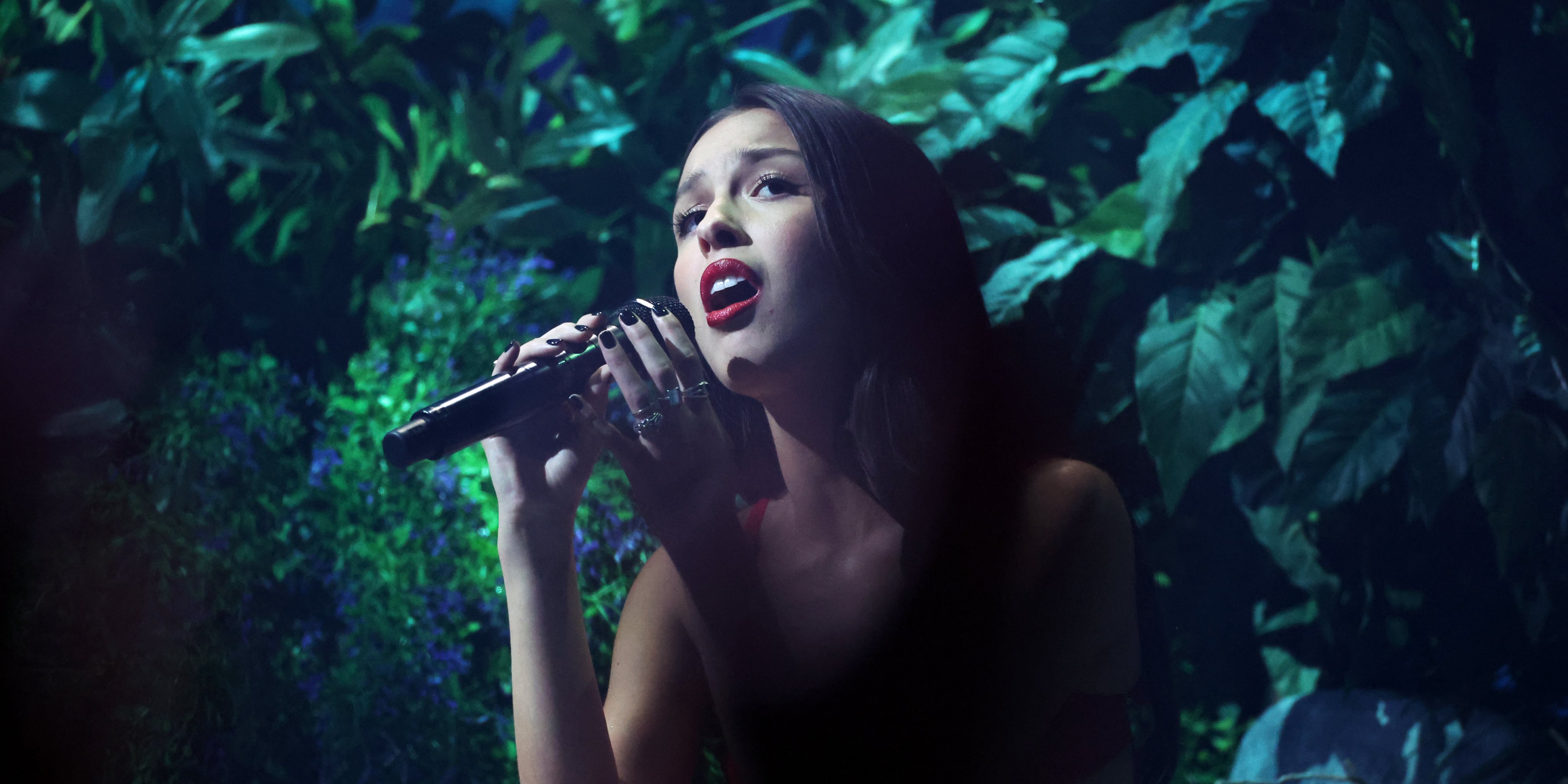 Vampire”: veja letra e tradução da nova faixa de Olivia Rodrigo