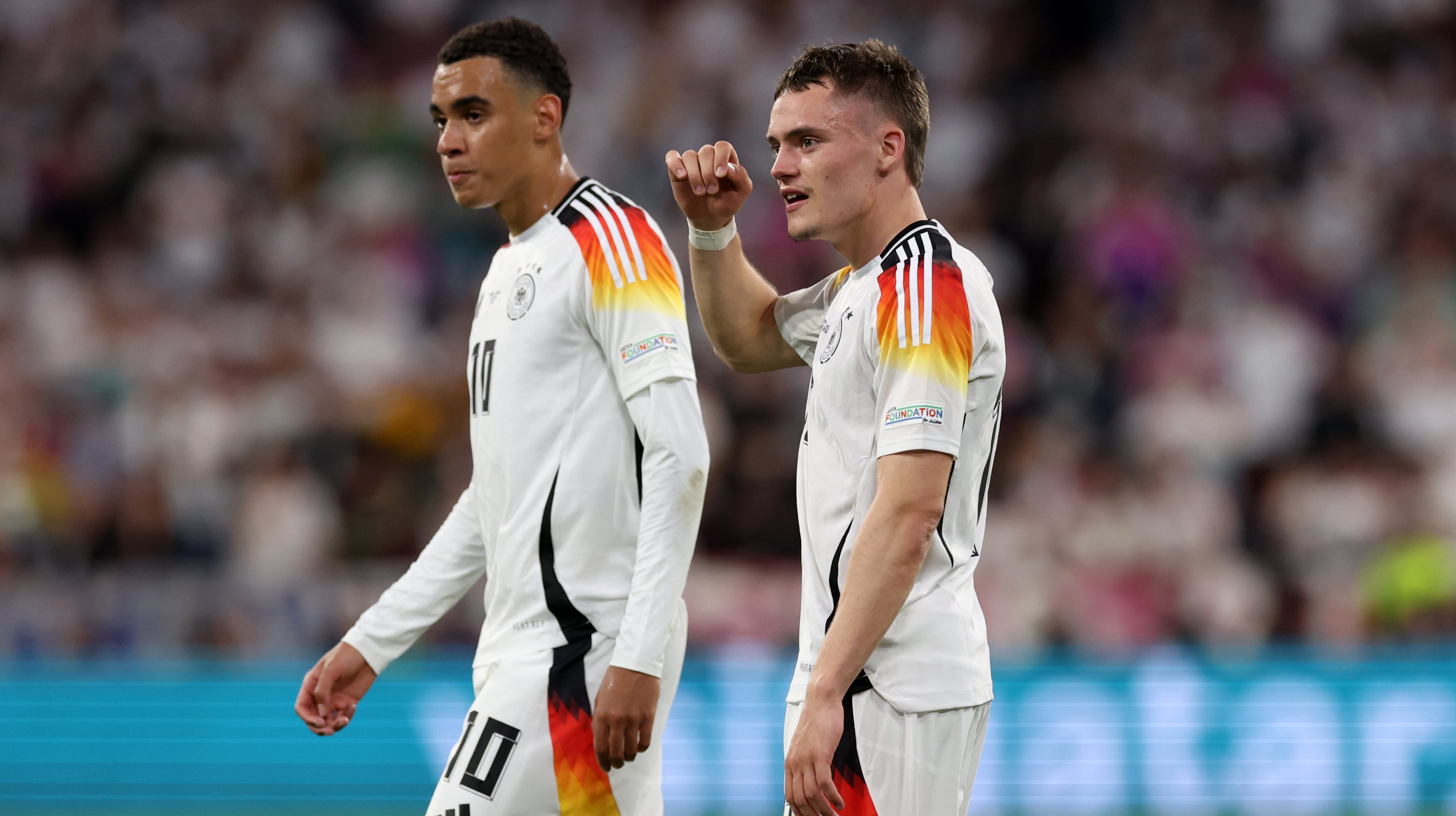 Os dois jovens jogadores marcaram os dois primeiros golos da Alemanha no Europeu