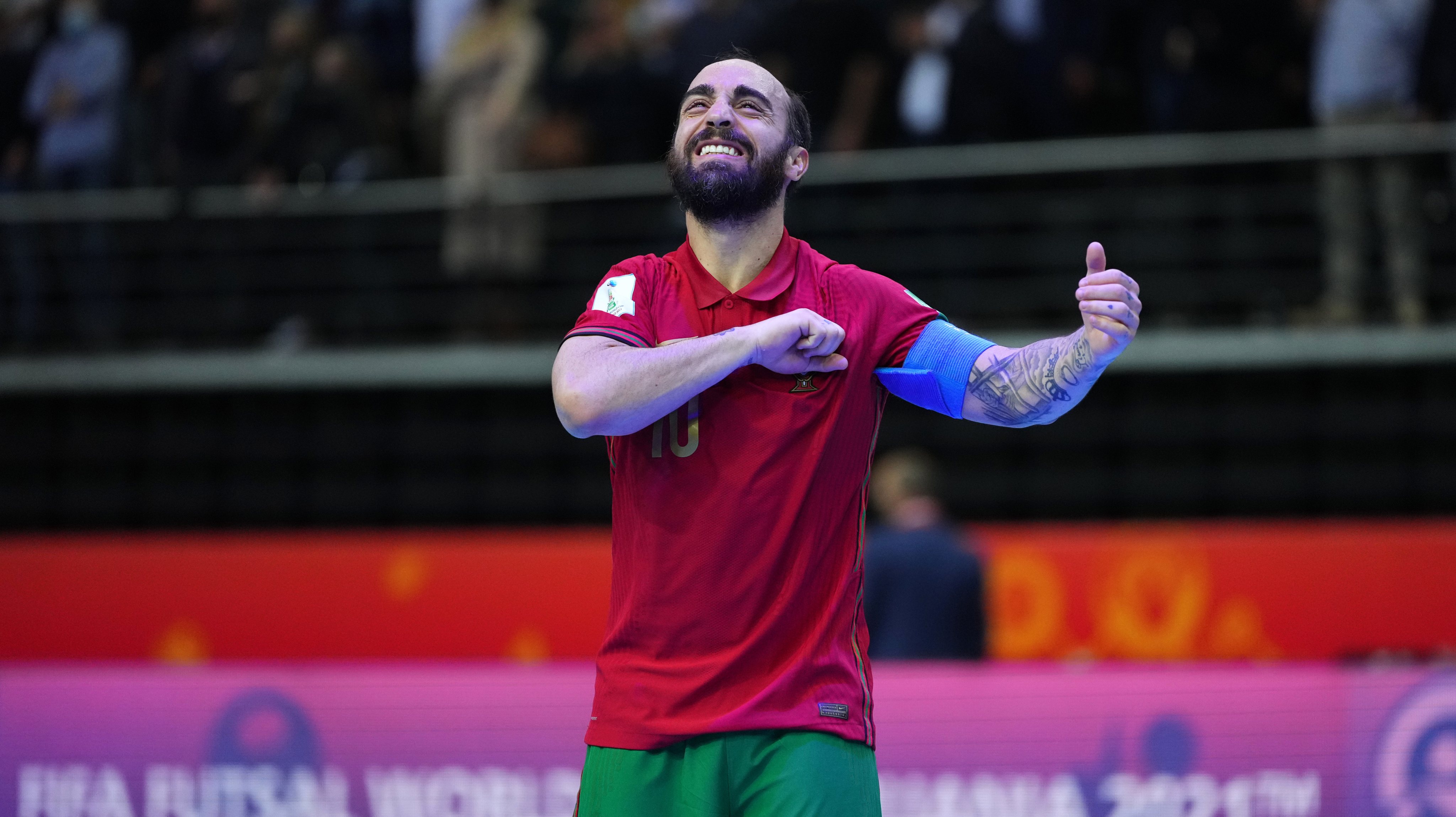 Dois portugueses candidatos a melhor jogador de futsal do mundo
