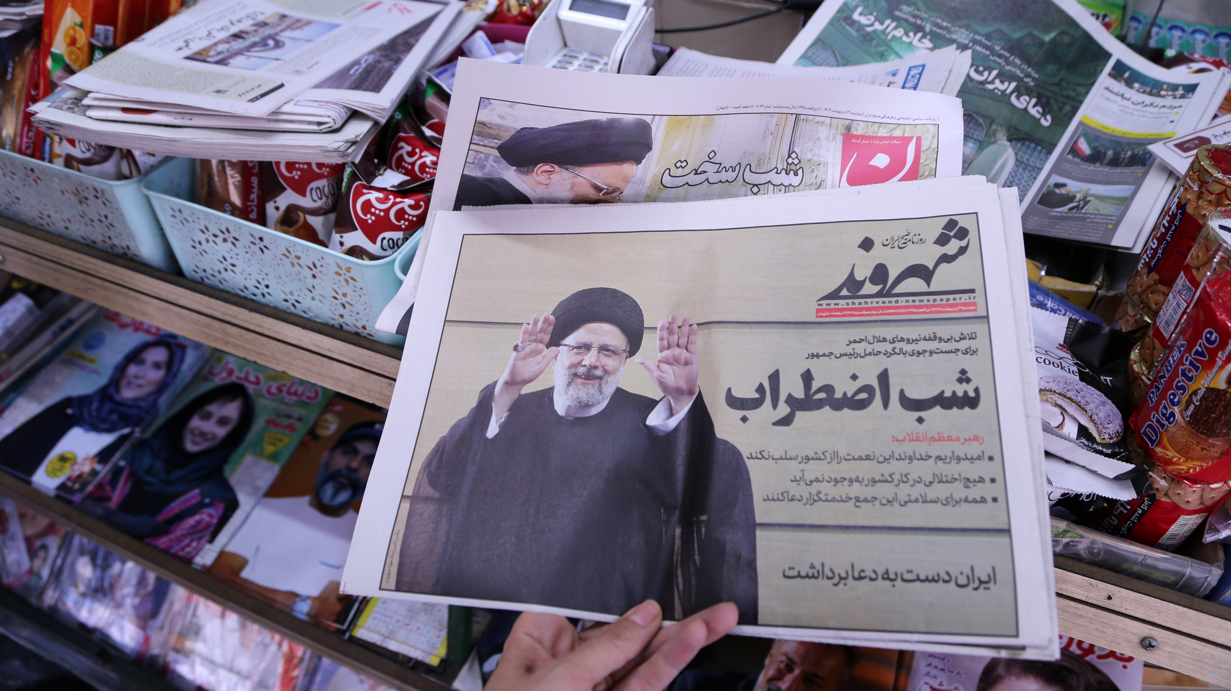 Jornais iranianos marcados pela morte do Presidente Raisi no acidente de helicóptero