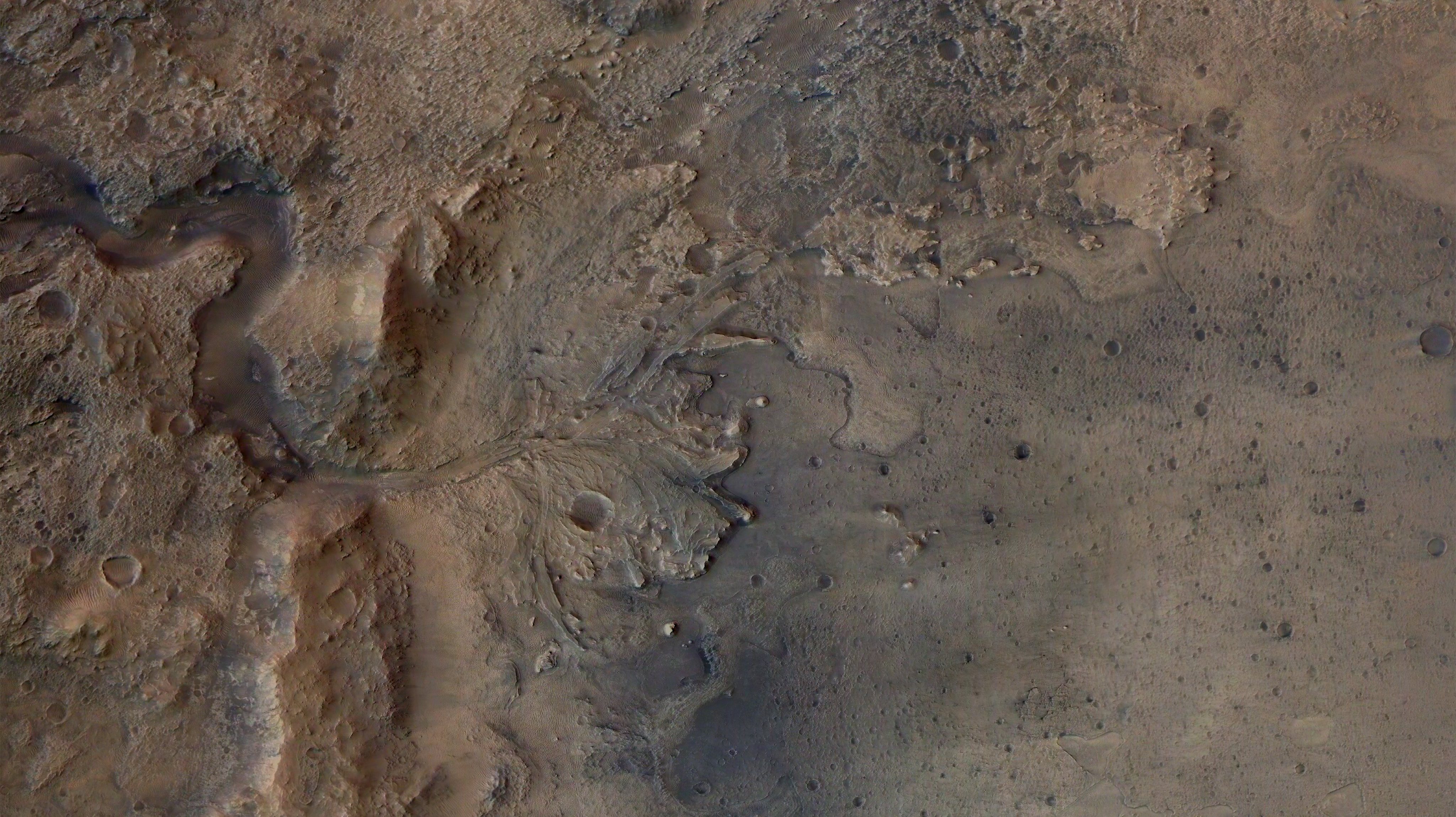 Catera Jezero em Marte