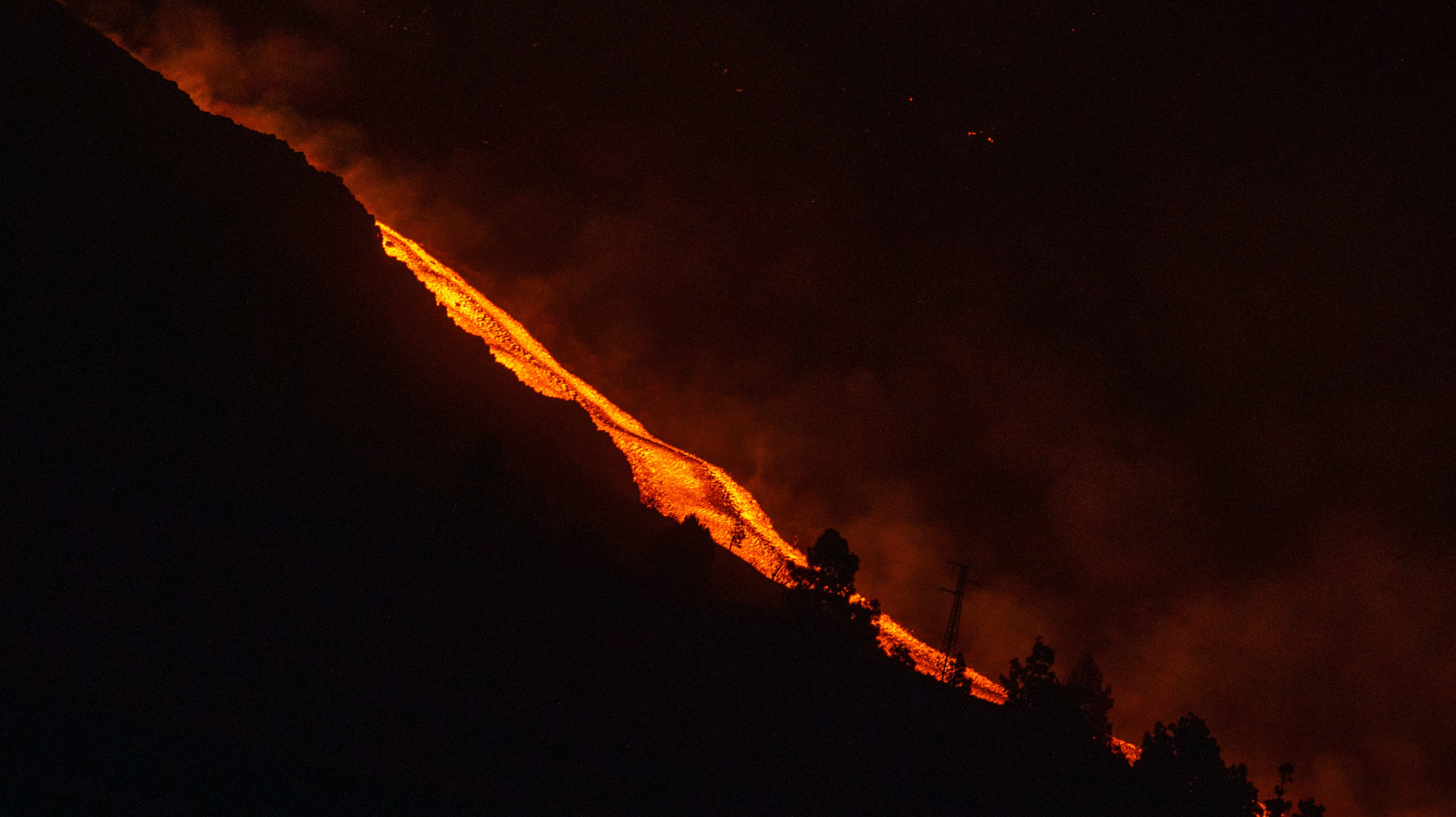 The New Lava Flow On La Palma Runs Above The Previous One And Is More Fluid And Faster