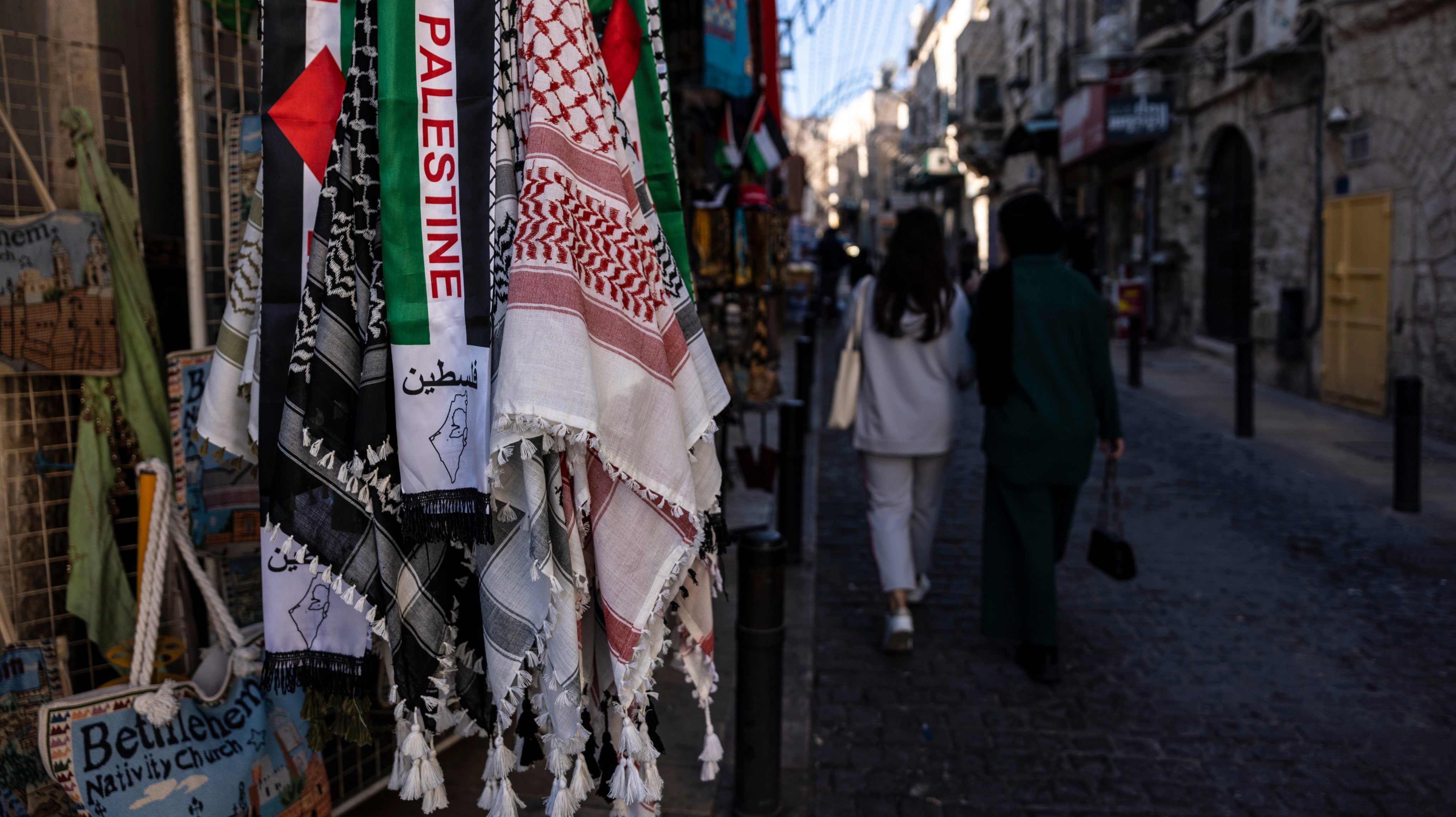 737 photos et images de Keffieh Palestine - Getty Images