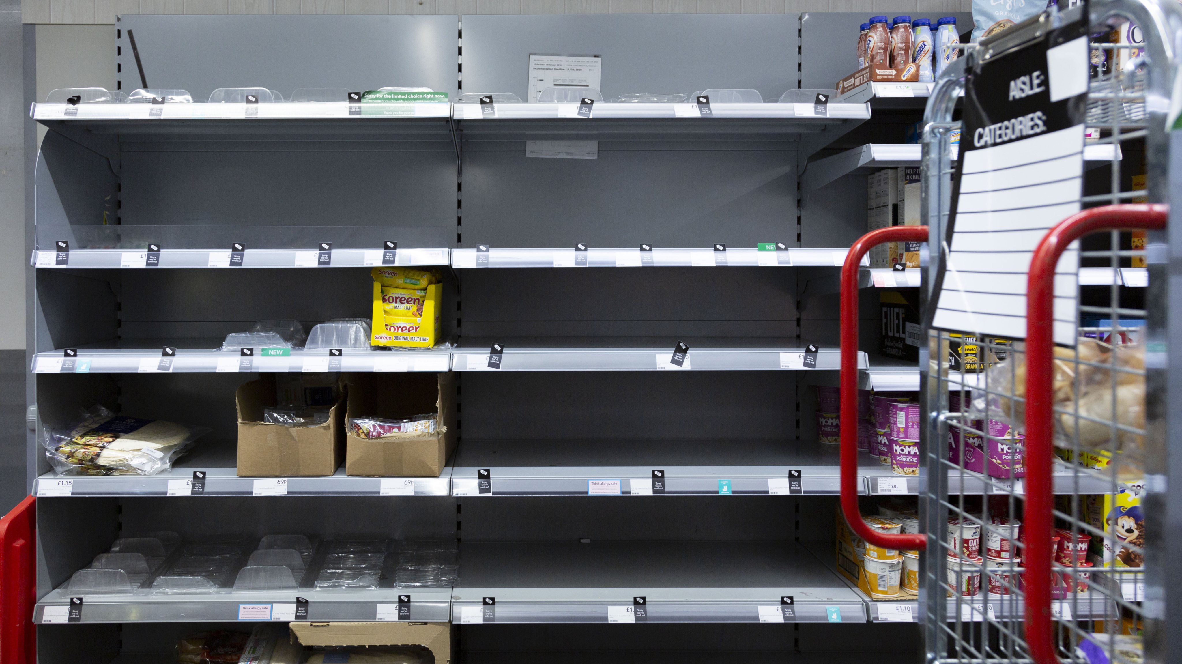 Shoppers face empty shelves in London markets due logistic crisis in UK