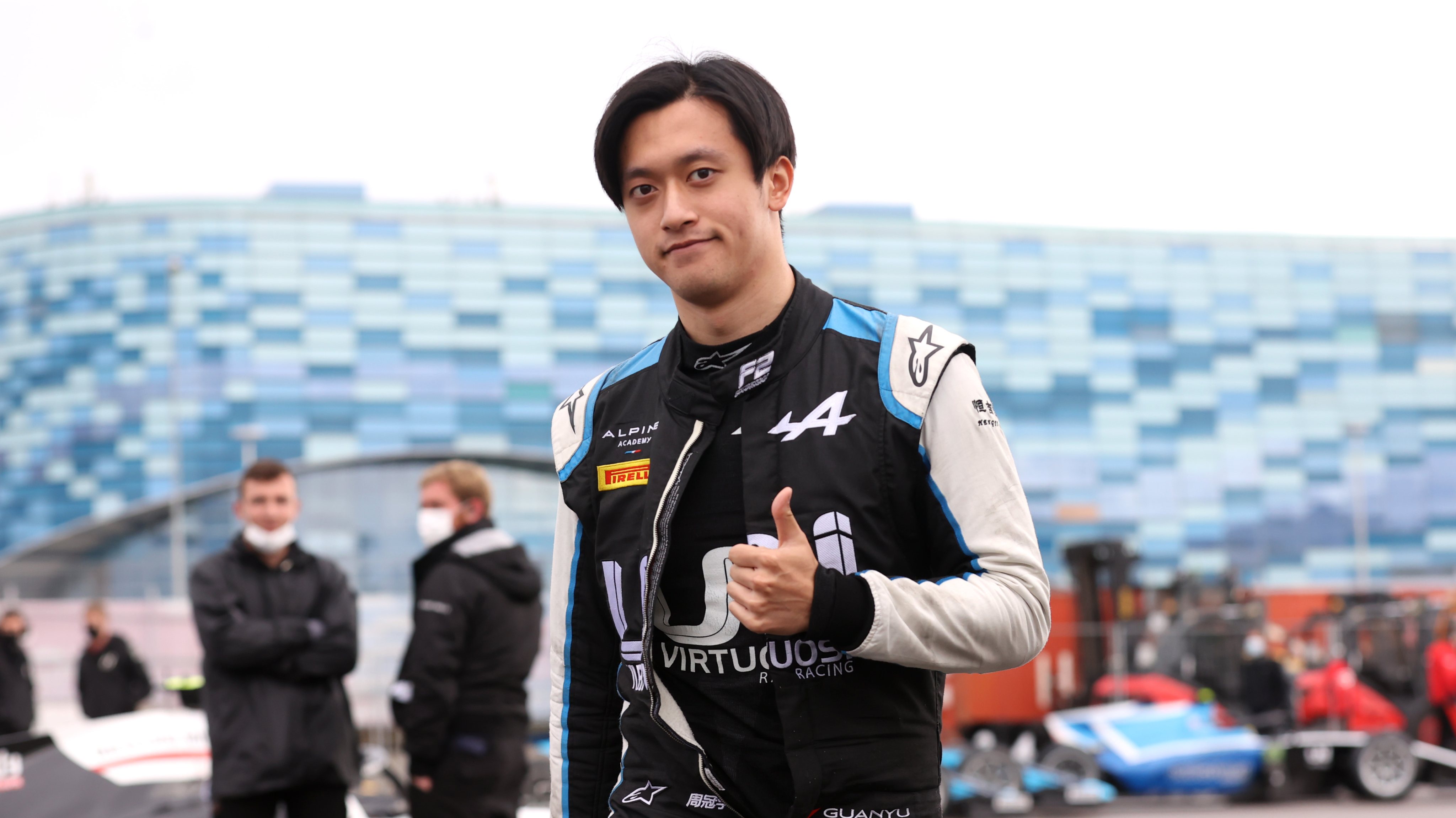 Guanyu Zhou está na luta pelo título da F2, mas tem experiência nos monolugares da F1