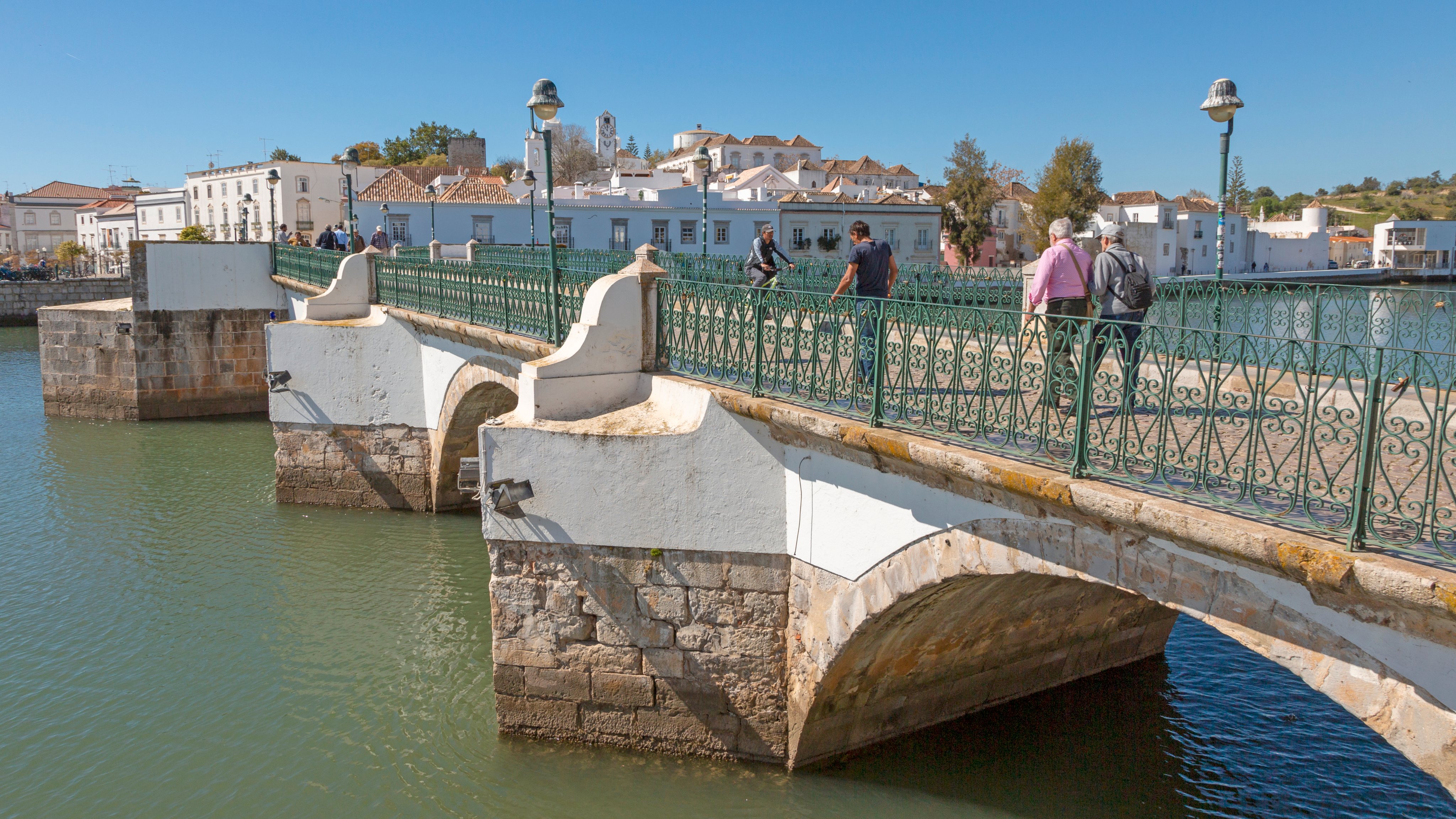 Ponte Romana de Tavira, Roman Bridge spanning the River Gilao, town of Tavira, Algarve, Portugal