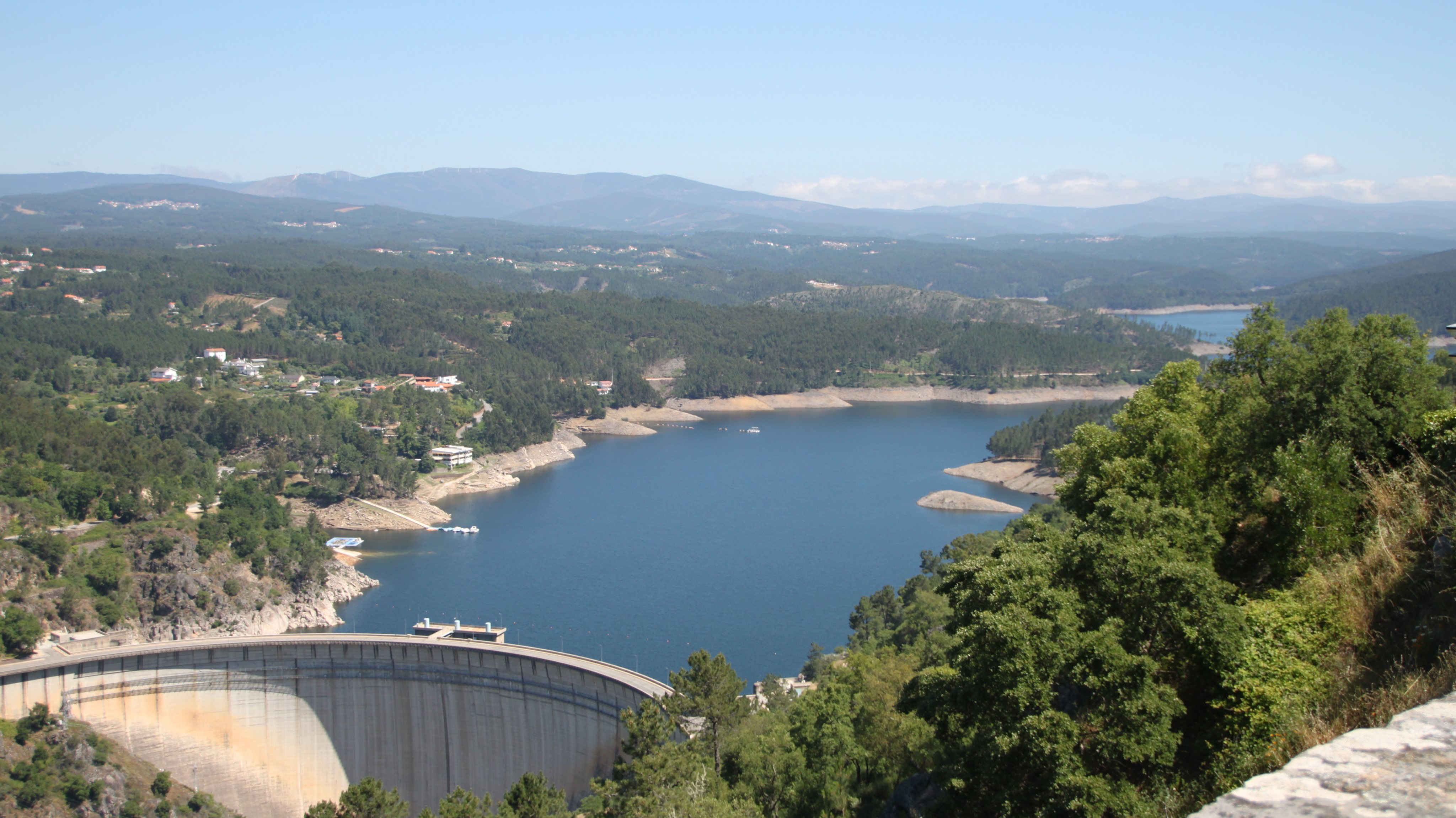 Numa nota de imprensa emitida na semana passada, a Voltalia informou ter conquistado o projeto de energia solar flutuante na barragem do Cabril