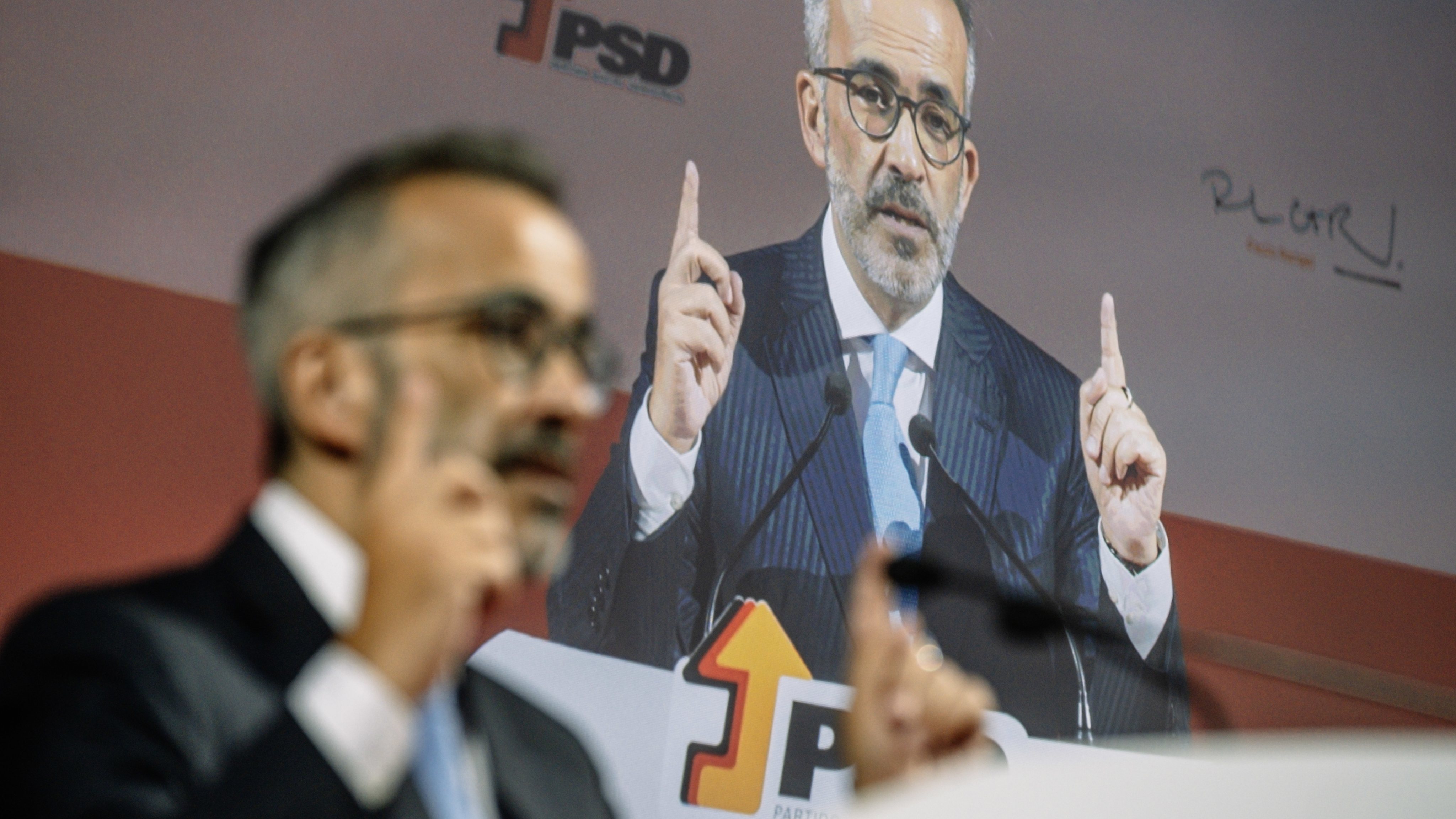 Conselheiros próximos de Paulo Rangel querem antecipação do Congresso do partido