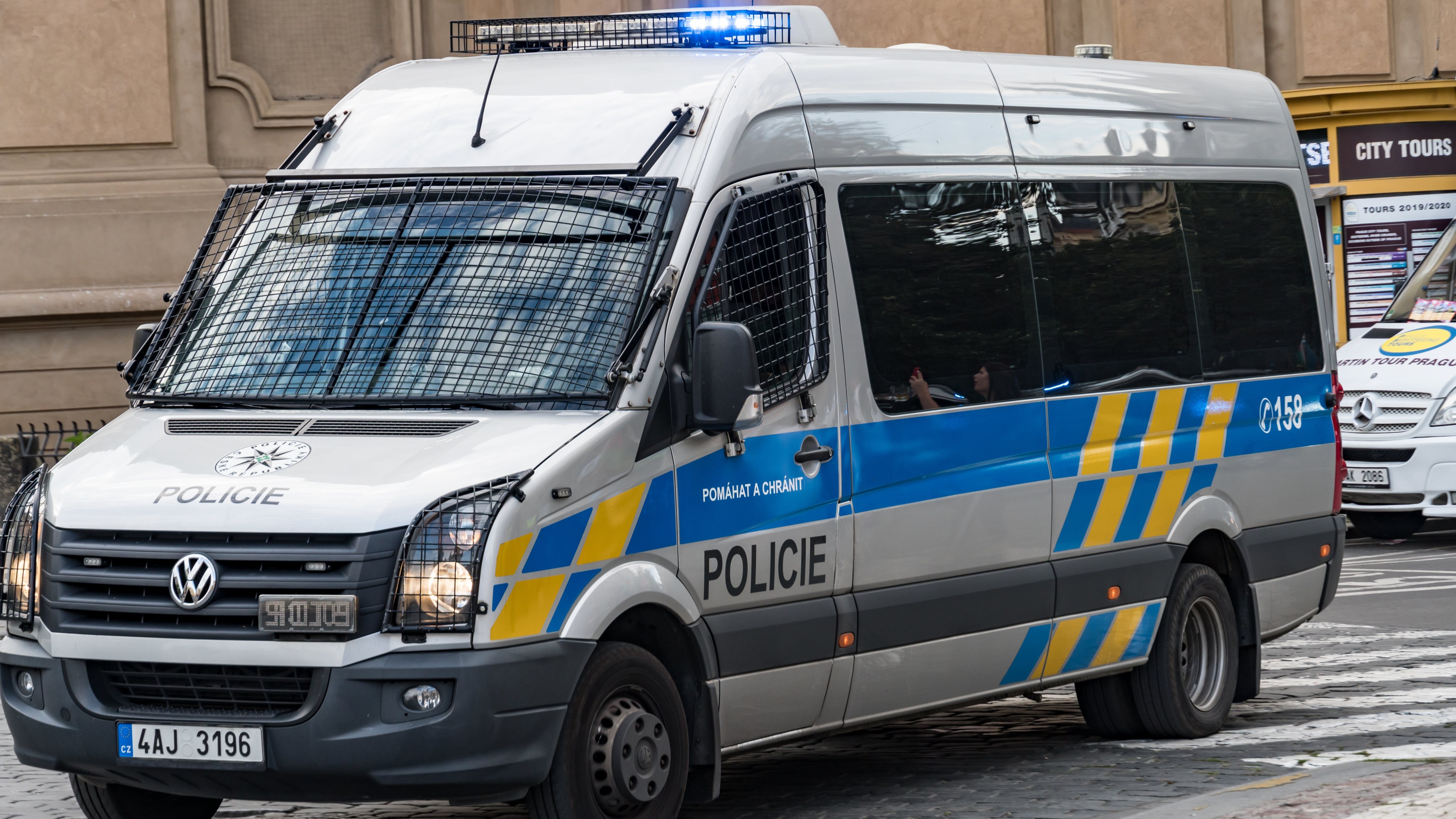 Uma carrinha da polícia de Praga, na República Checa