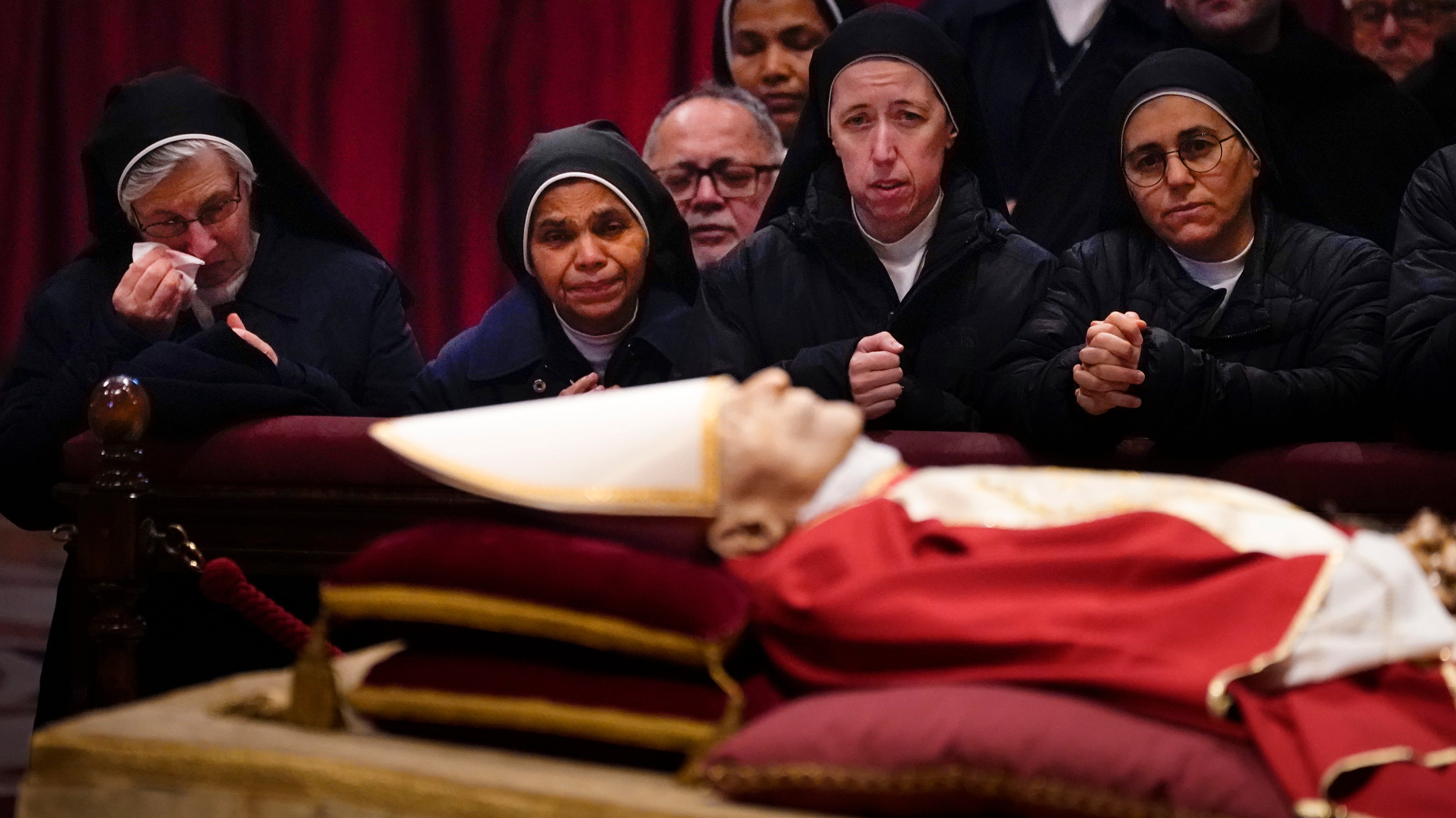 Catholics In Italy Mourn The Death Of Pope Emeritus Benedict XVI - Tuesday