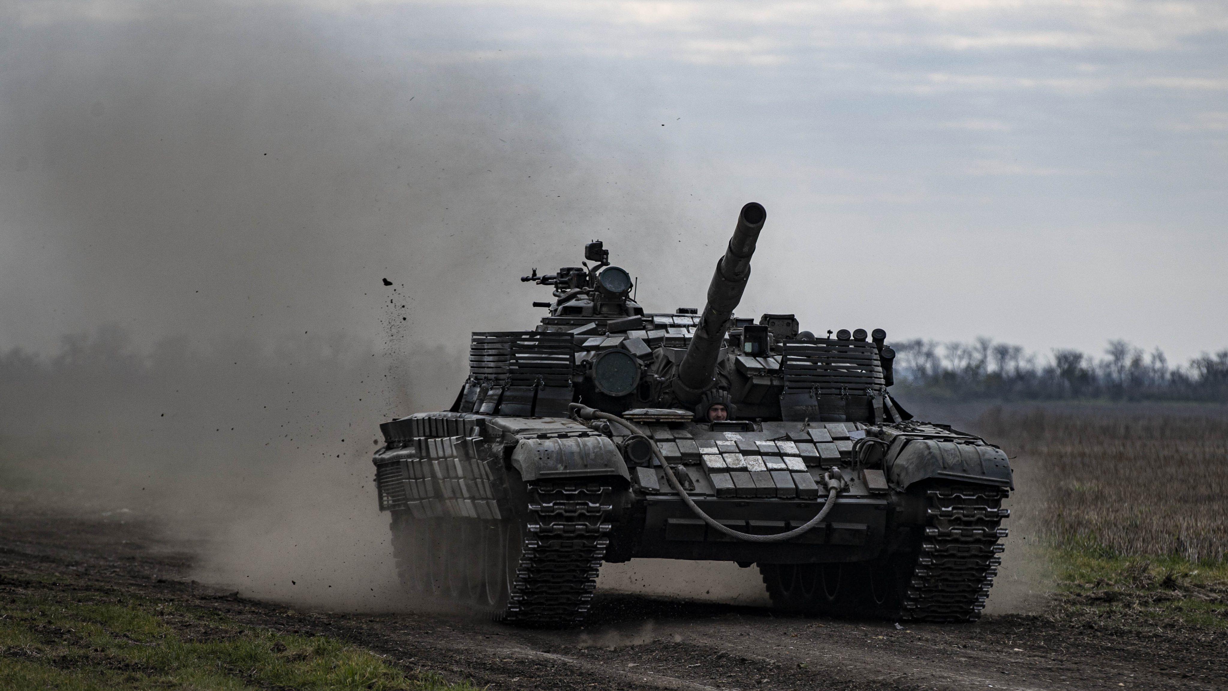 UAF military mobility continue toward Kherson front