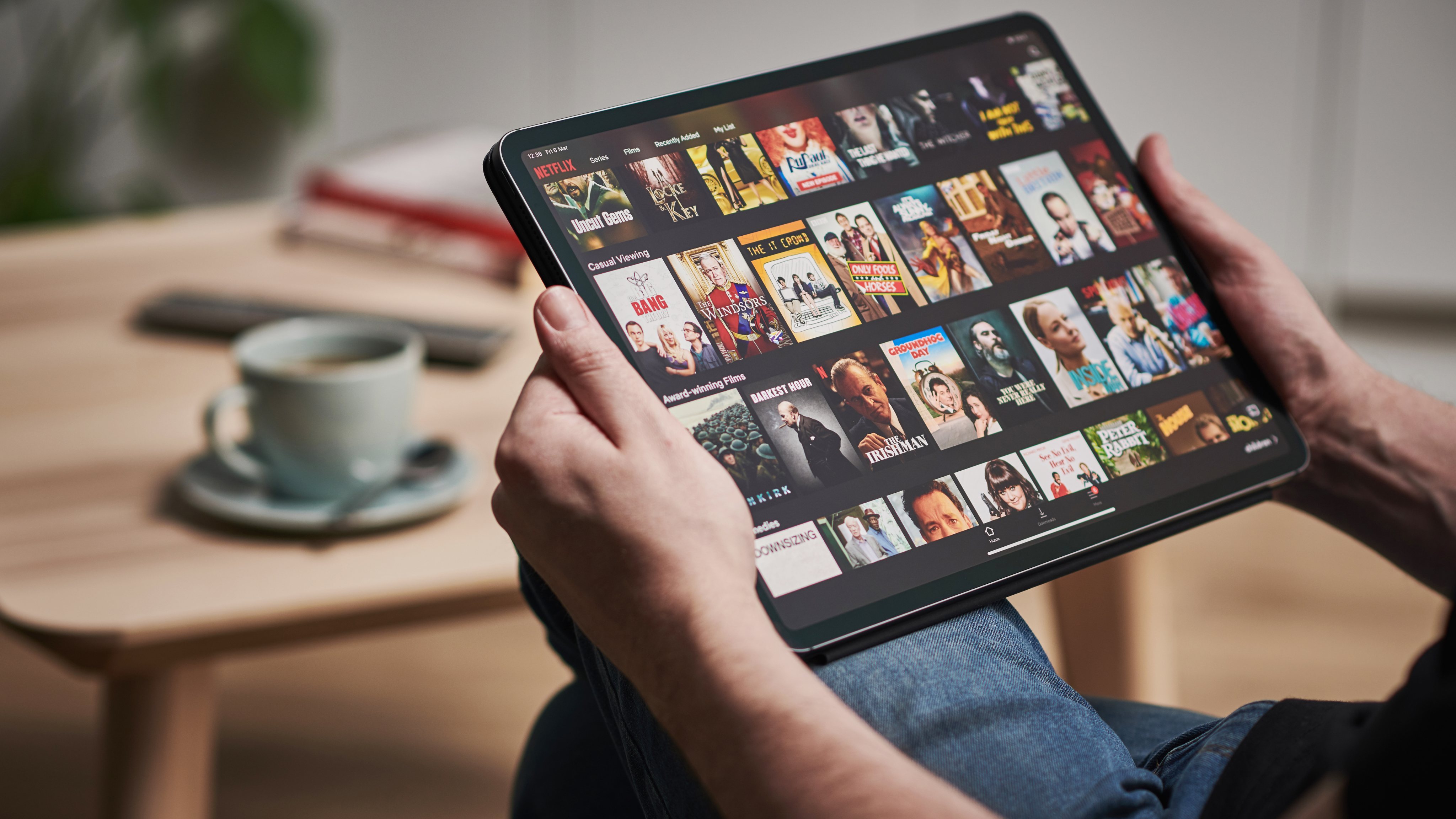Cómo cancelar la renovación automática de Netflix en el iPhone o el iPad