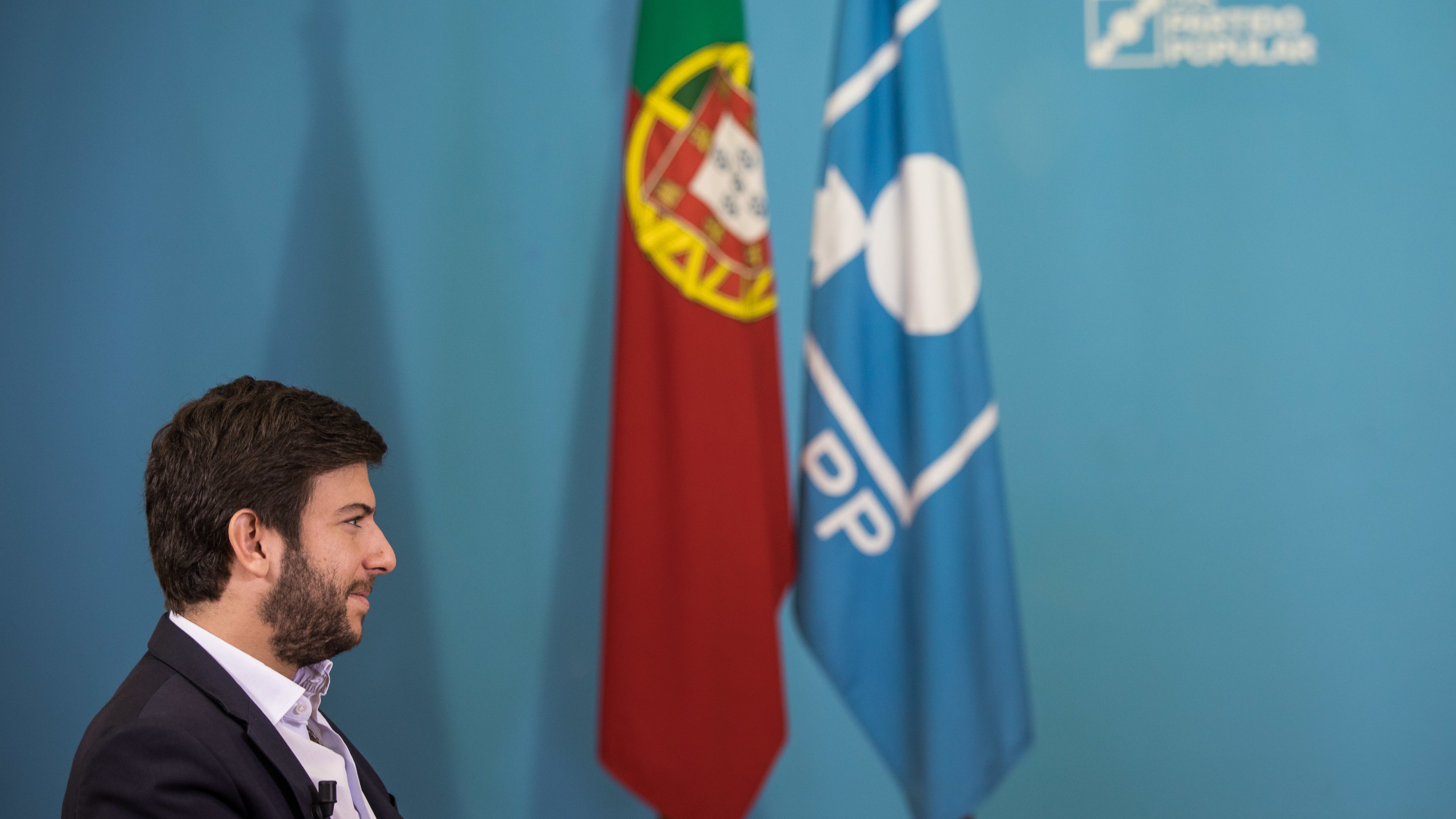 Entrevista ao presidente do CDS-PP, Francisco Rodrigues dos Santos, na sede nacional do partido, no Largo do Caldas. Lisboa, 9 de novembro de 2021. JOÃO PORFÍRIO/OBSERVADOR