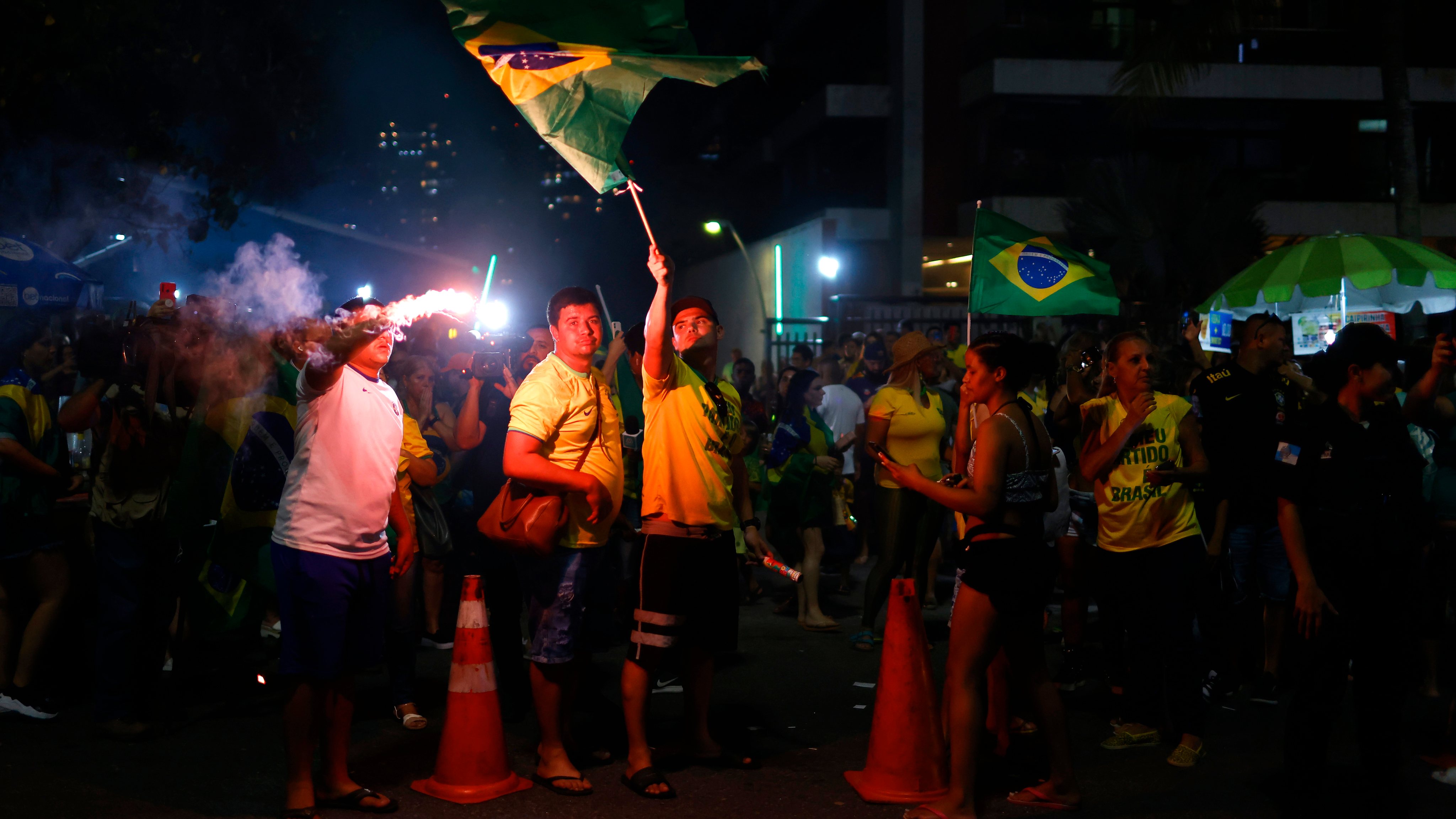 Brazilians Head to Polls in Tight Run-off Between Lula and Bolsonaro
