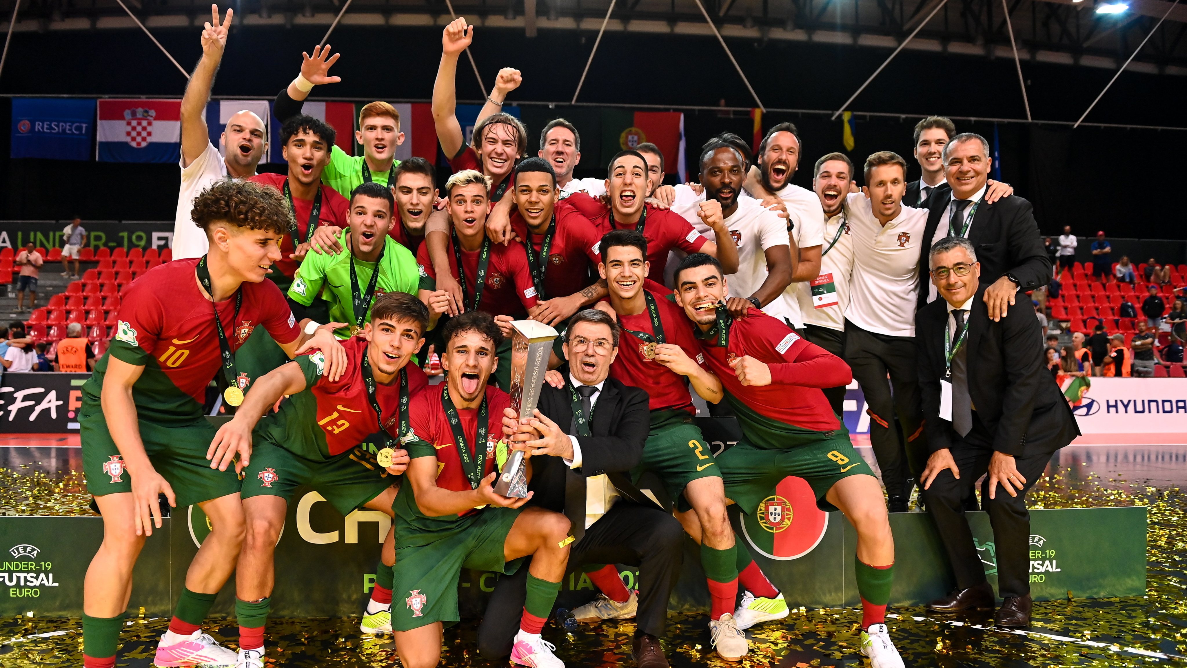 Portugal cai na final. Espanha campeã europeia de sub-19 pela 11.º vez
