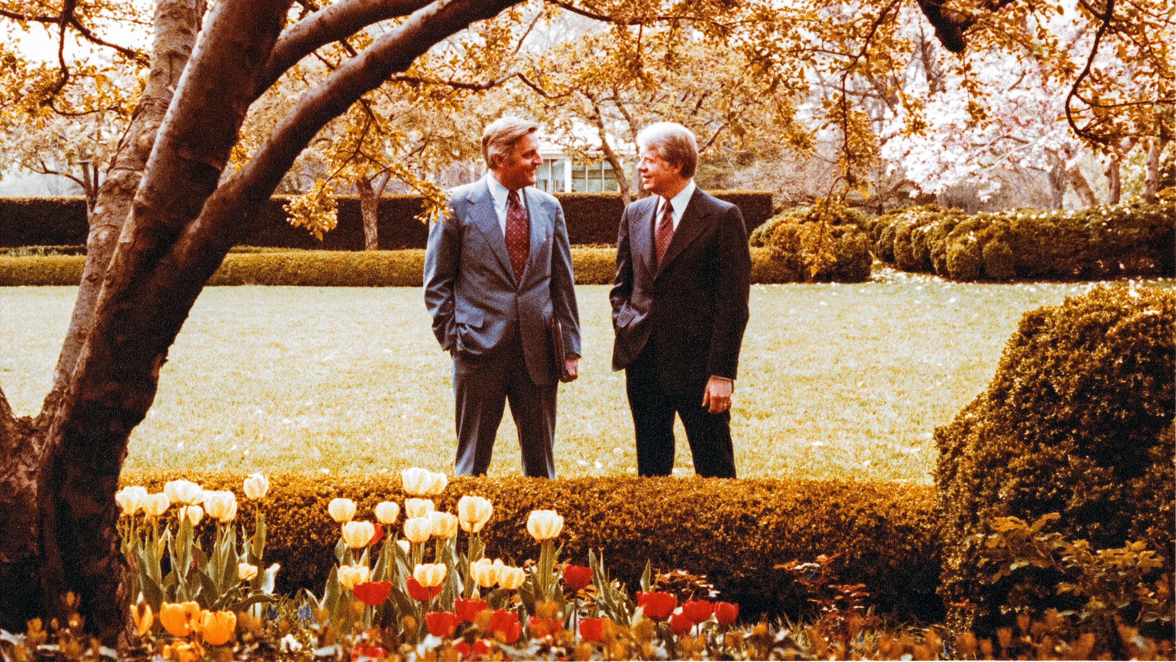 Mondale &amp;amp; Carter In The Rose Garden