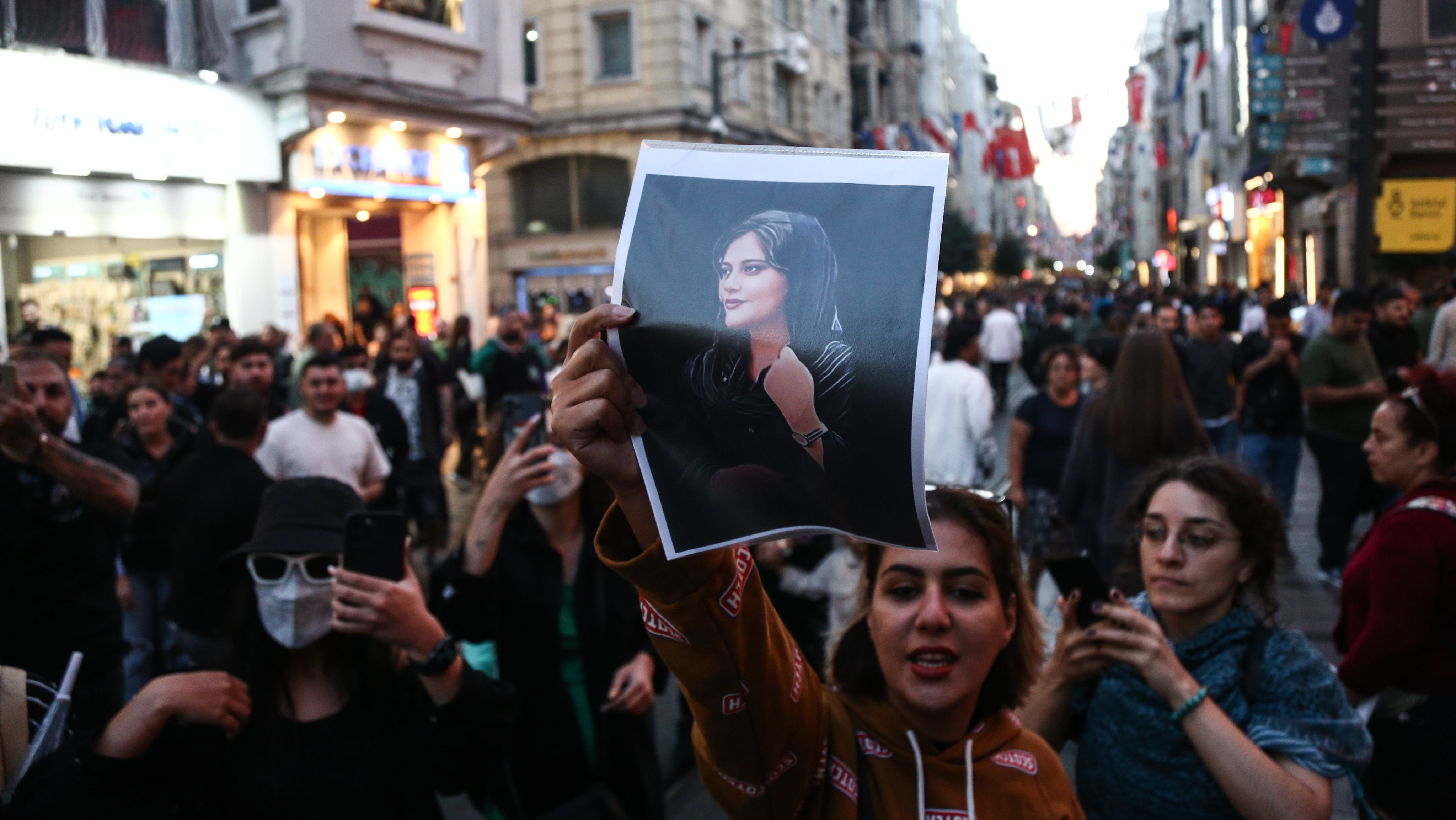 Mahsa Amini protest in Istanbul