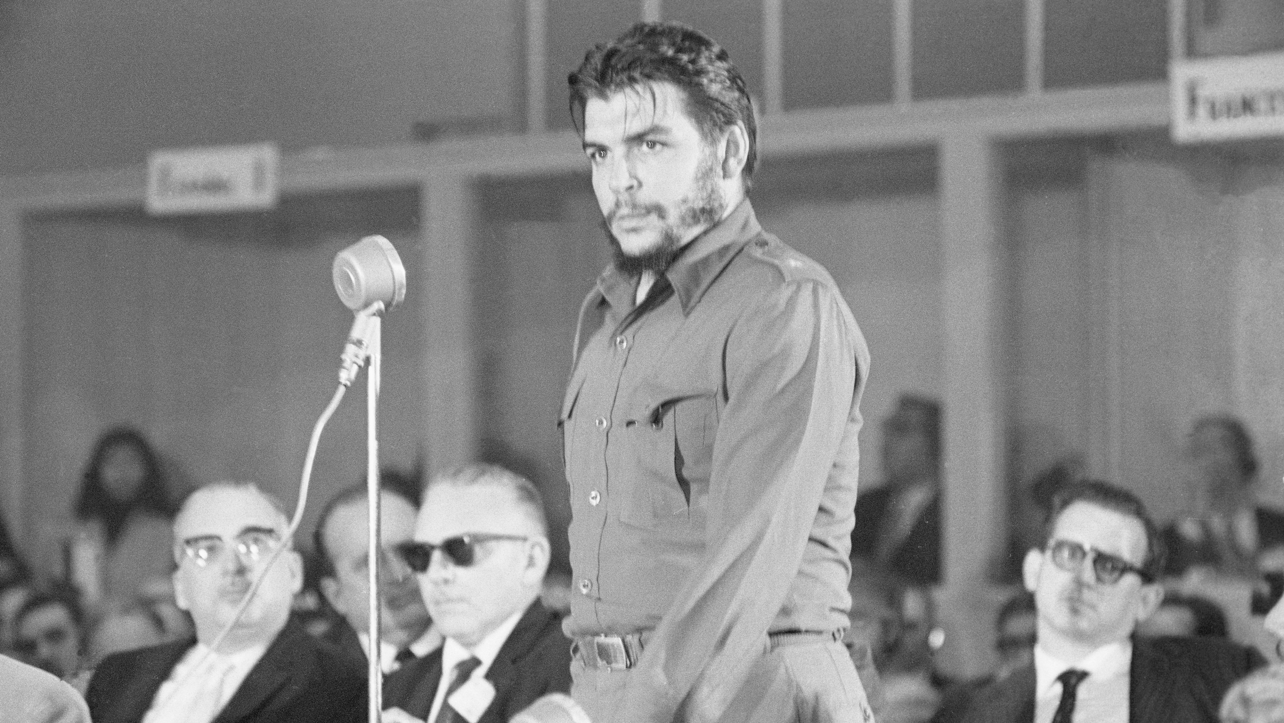 Ernesto Guevara Speaking at Conference